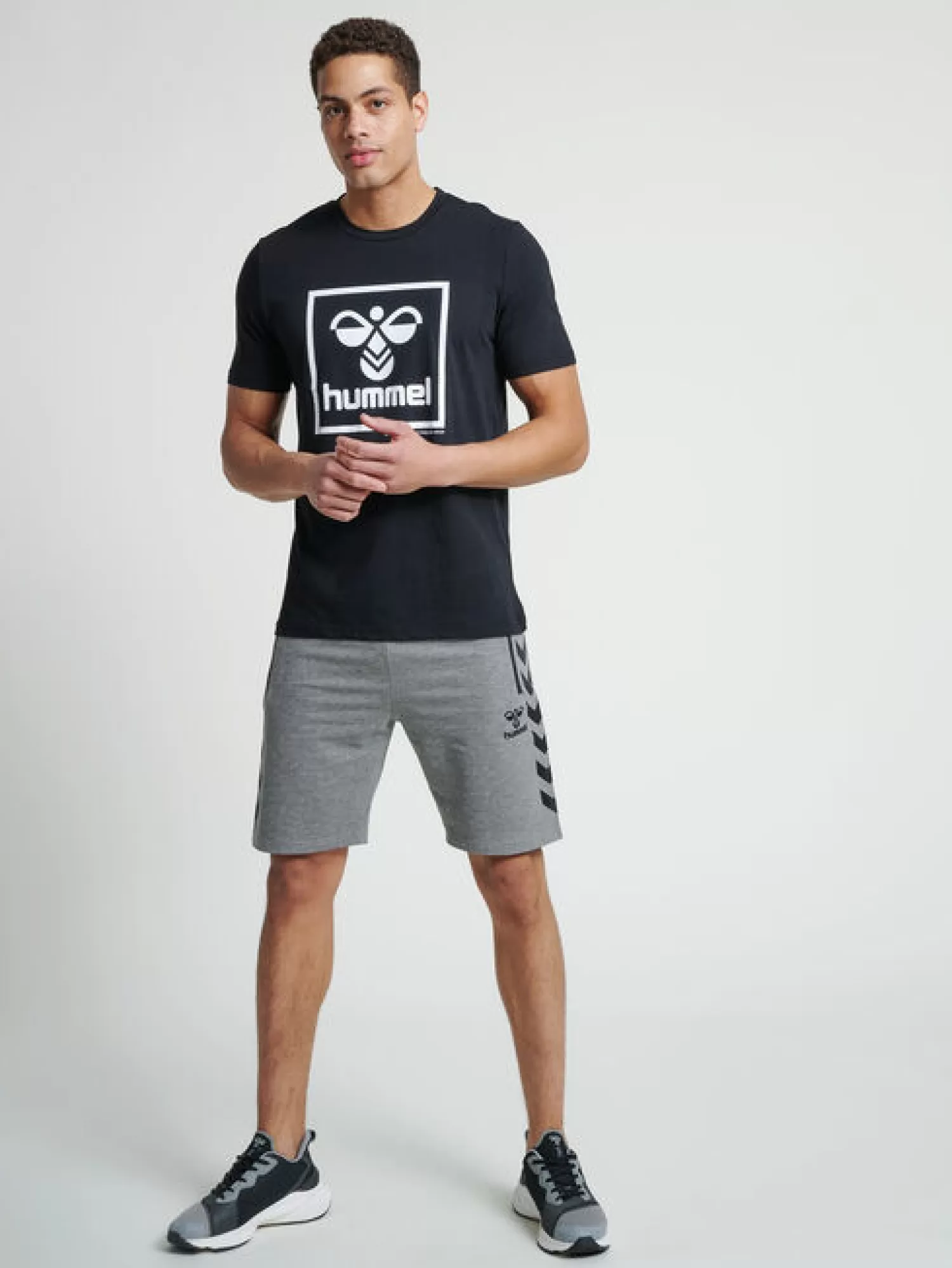 Hummel Shorts<hmlRAY 2.0 SHORTS