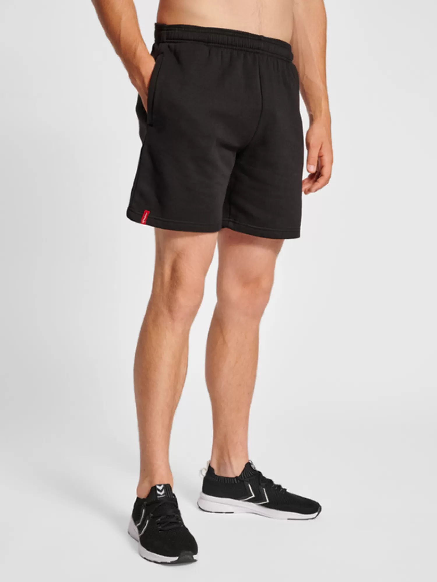 Hummel Handball shorts | Football shorts<hmlRED BASIC SWEAT SHORTS