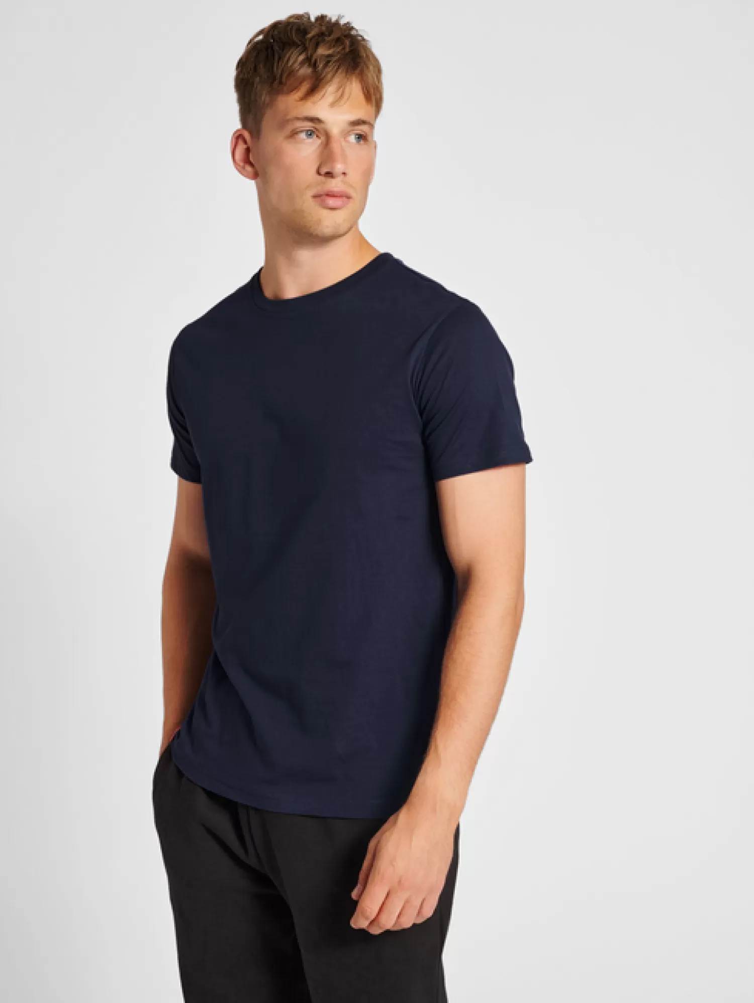 Hummel Football | Handball<hmlRED BASIC T-SHIRT S/S