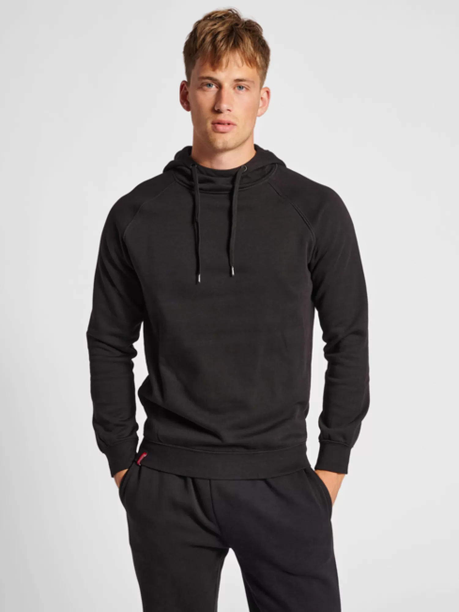 Hummel Hoodies and sweatshirts | Football<hmlRED CLASSIC HOODIE