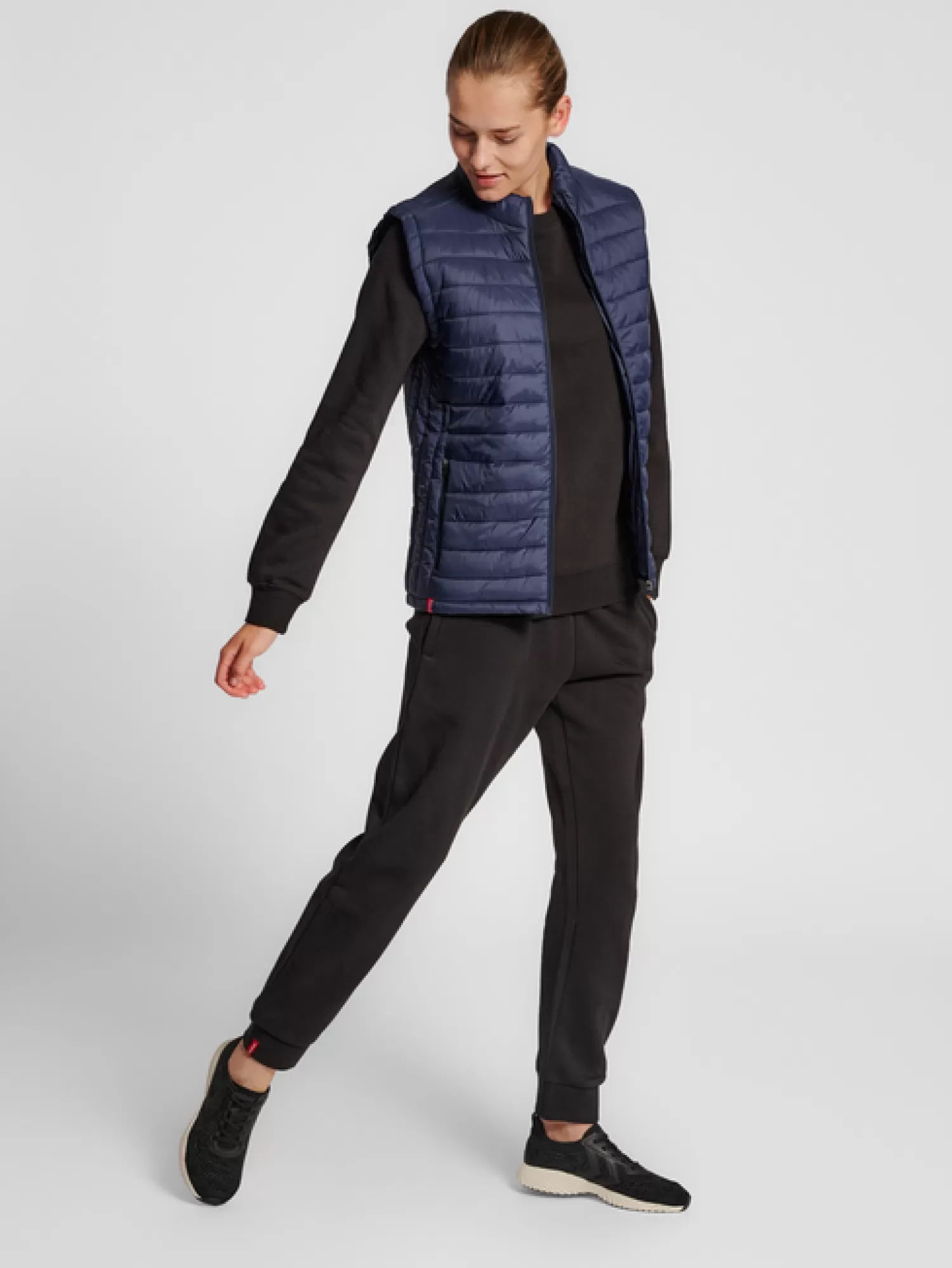 Hummel Underwear and socks | Jackets<hmlRED QUILTED WAISTCOAT WOMAN