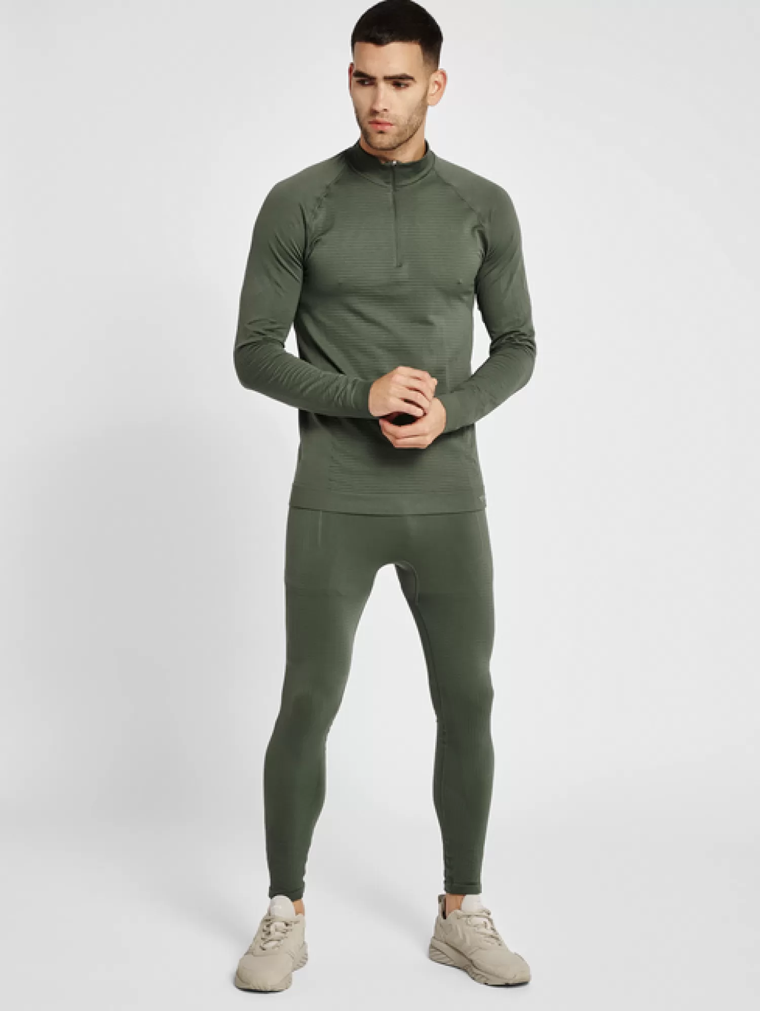 Hummel Training jerseys | Base layers<hmlSTROKE SEAMLESS HALF ZIP