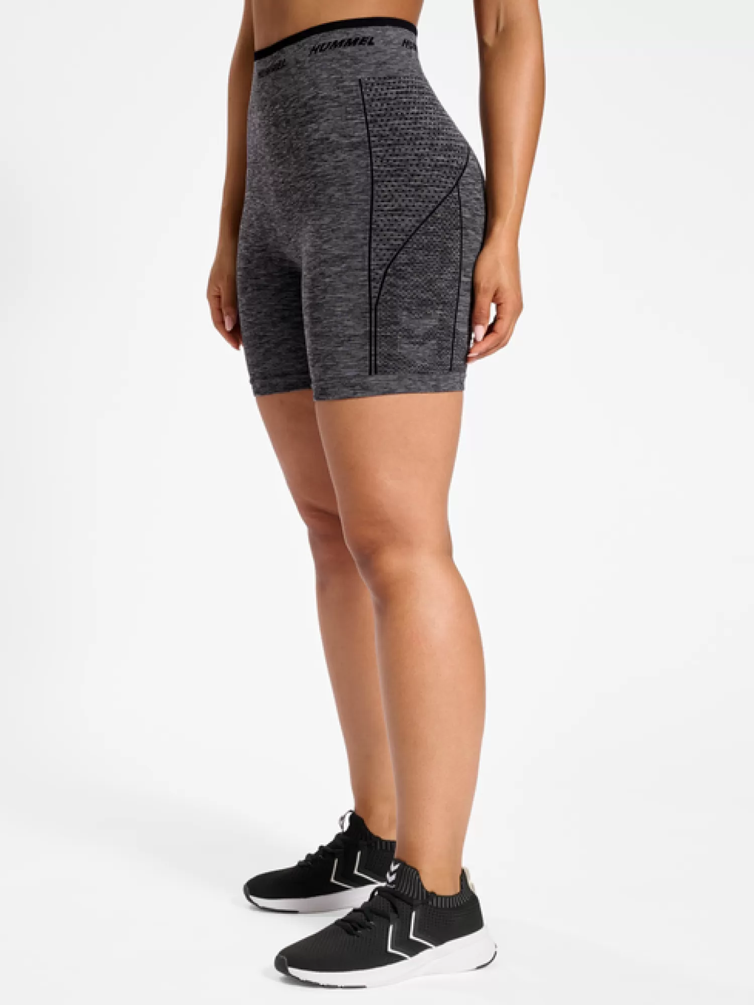 Hummel Shorts<hmlTE CAMI SEAMLESS MW SHORTS