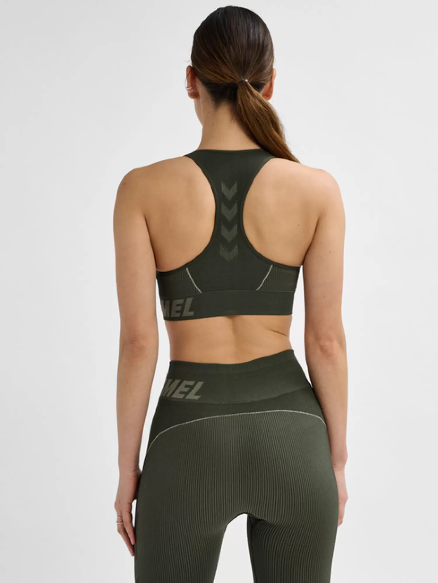 Hummel Sports bras | Sports bras<hmlTE CHRISTEL SEAMLESS SPORTS TOP