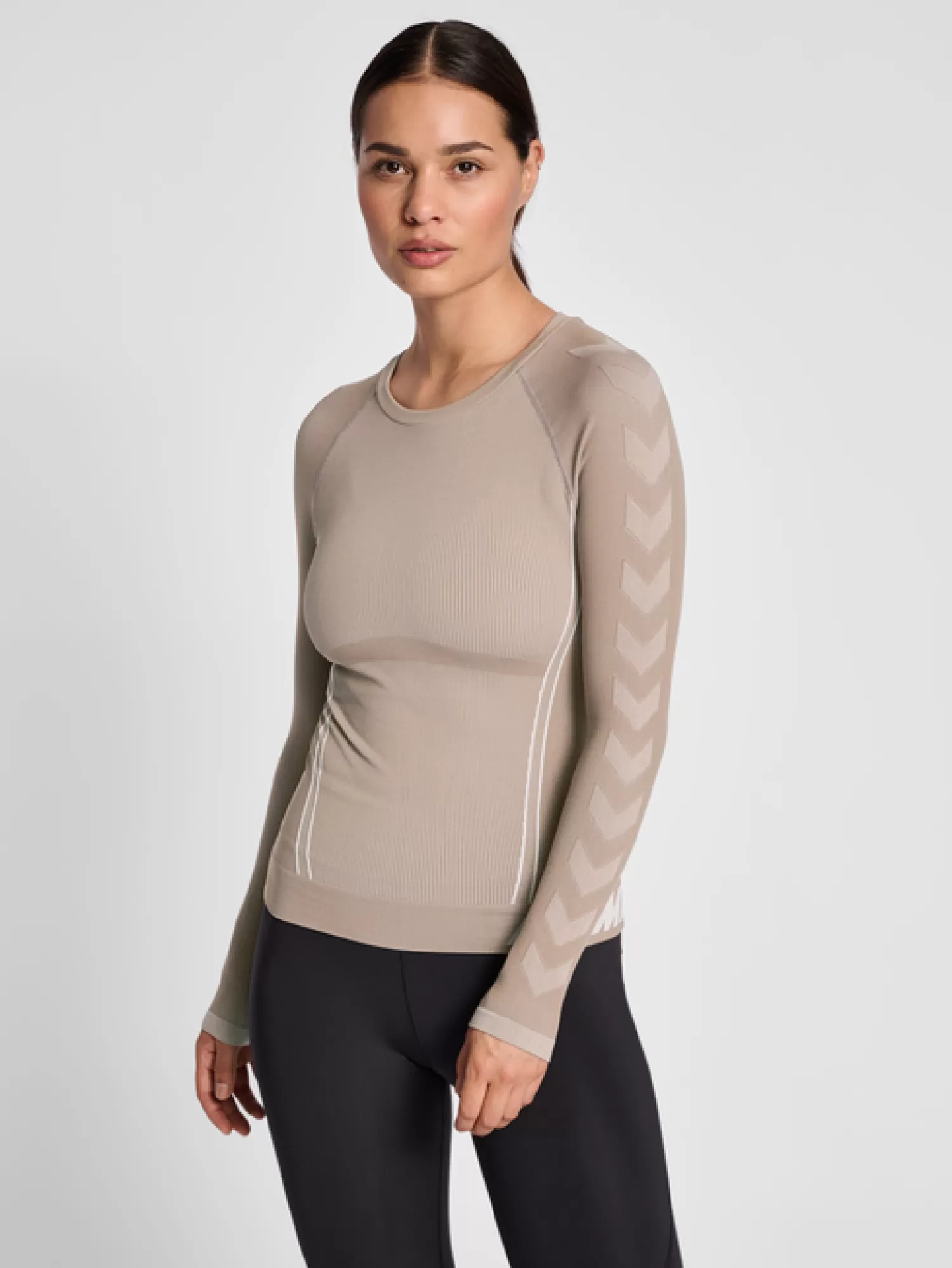 Hummel Yoga | T-shirts<hmlTE CHRISTEL SEAMLESS T-SHIRT L/S