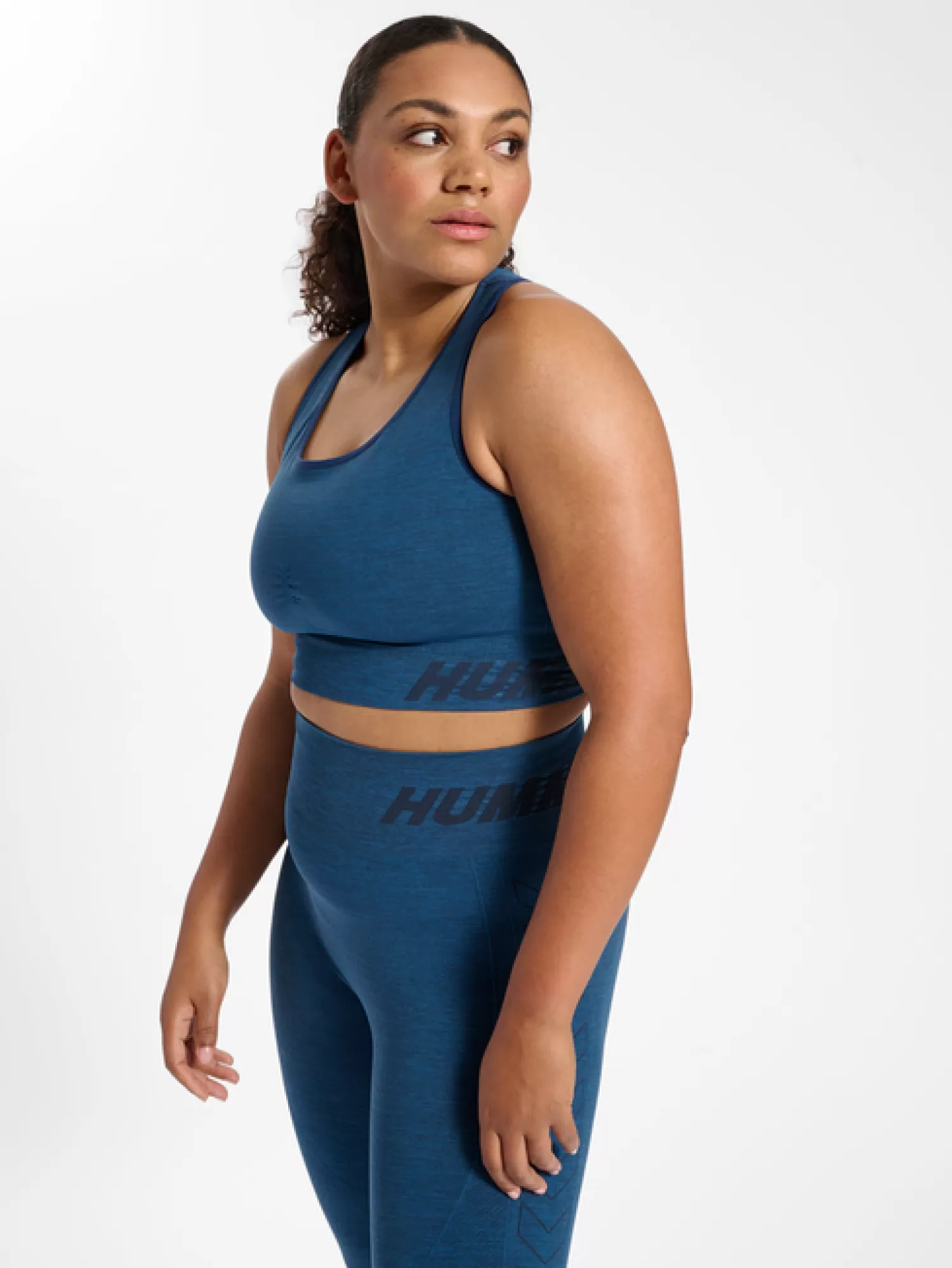 Hummel Sports bras | Sports bras<hmlTE CURVE SEAMLESS SPORTS BRA