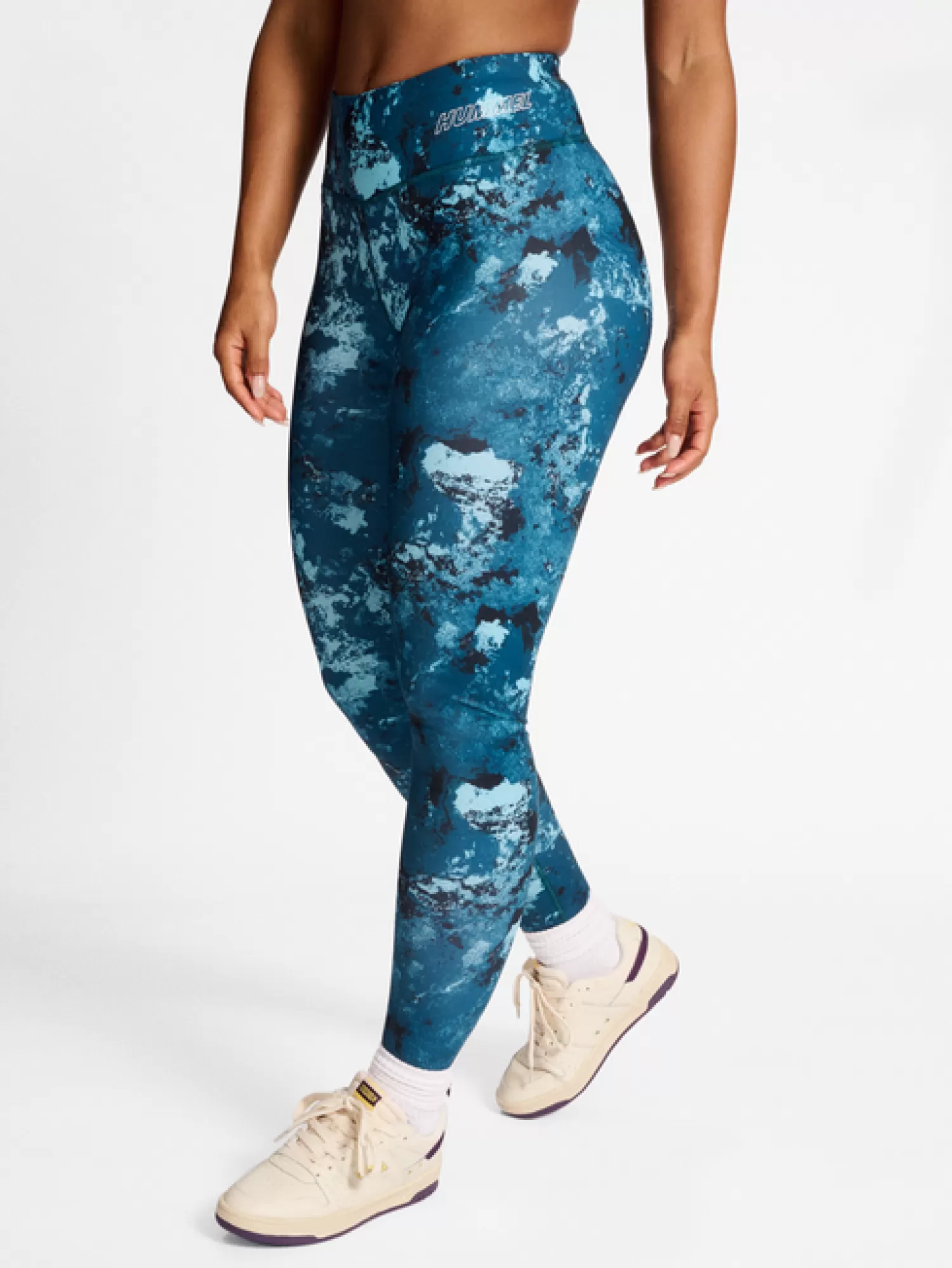 Hummel Tights | Yoga<hmlTE DIGI SANDSTORM AOP MW TIGHTS