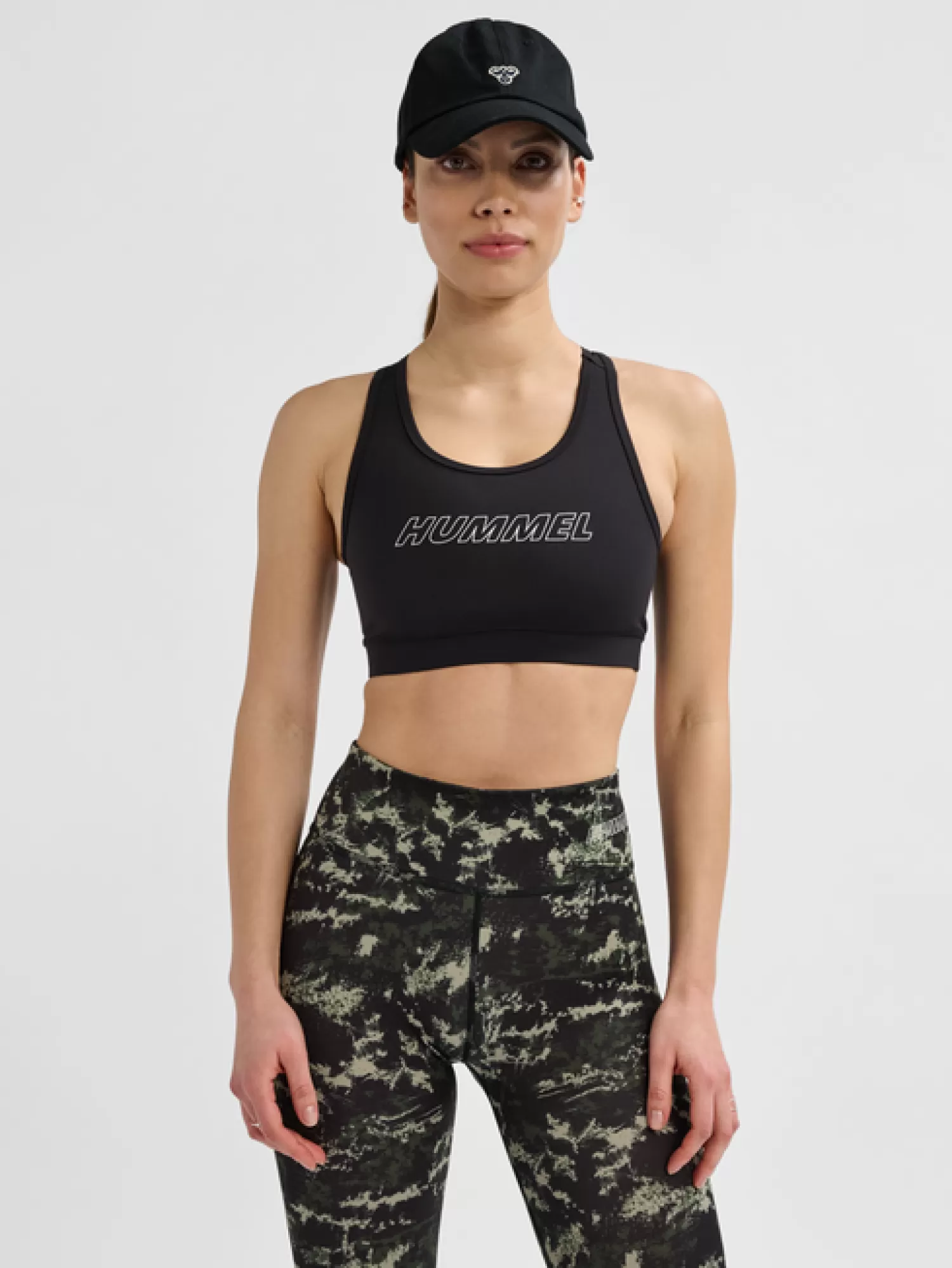 Hummel Sports bras | Sports bras<hmlTE FUNDAMENTAL SPORTS BRA