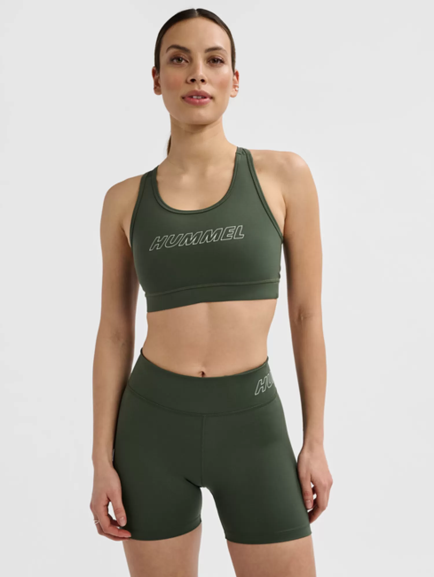 Hummel Sports bras | Sports bras<hmlTE FUNDAMENTAL SPORTS BRA