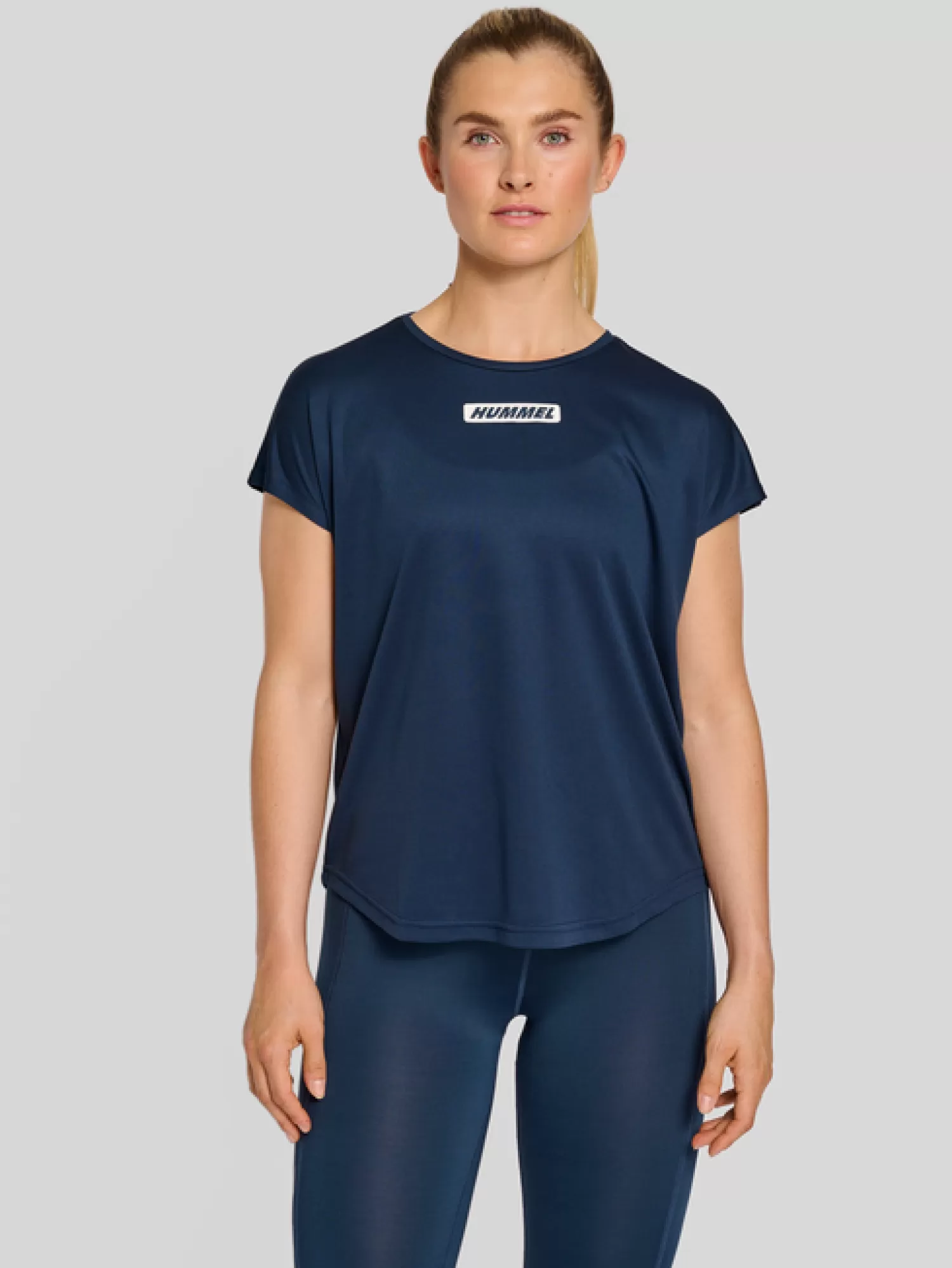 Hummel T-shirts and tops | T-shirts<hmlTE TOLA LOOSE T-SHIRT