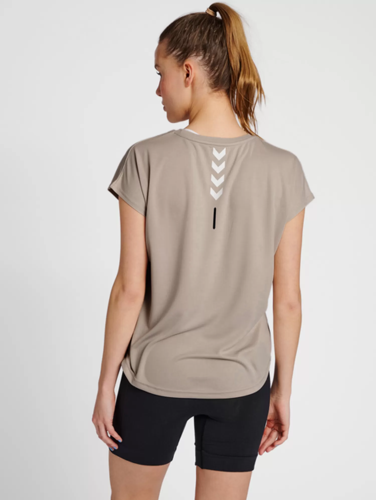 Hummel T-shirts and tops | T-shirts<hmlTE TOLA LOOSE T-SHIRT