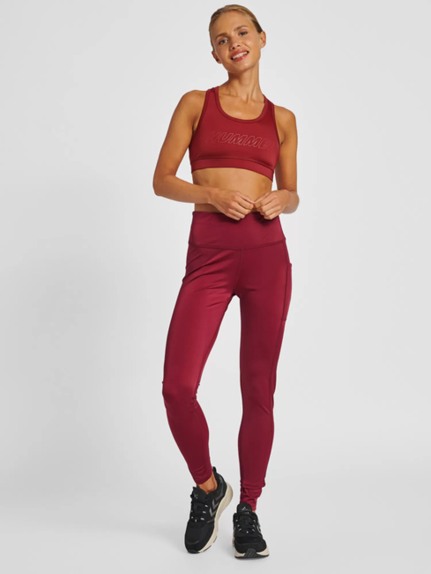 Hummel Sports bras | Yoga<hmlTE TOLA SPORTS BRA