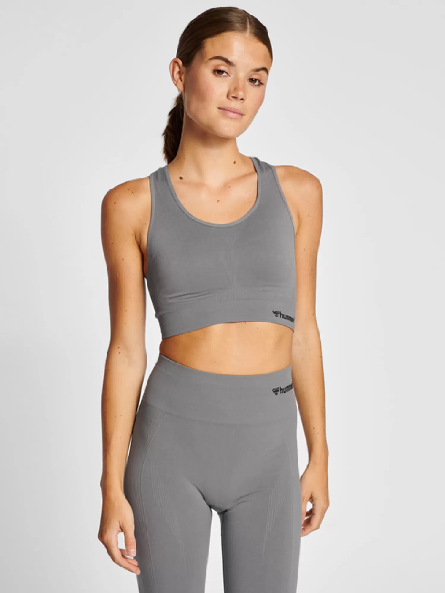 Hummel Sports bras | Sports bras<hmlTIF SEAMLESS SPORTS TOP