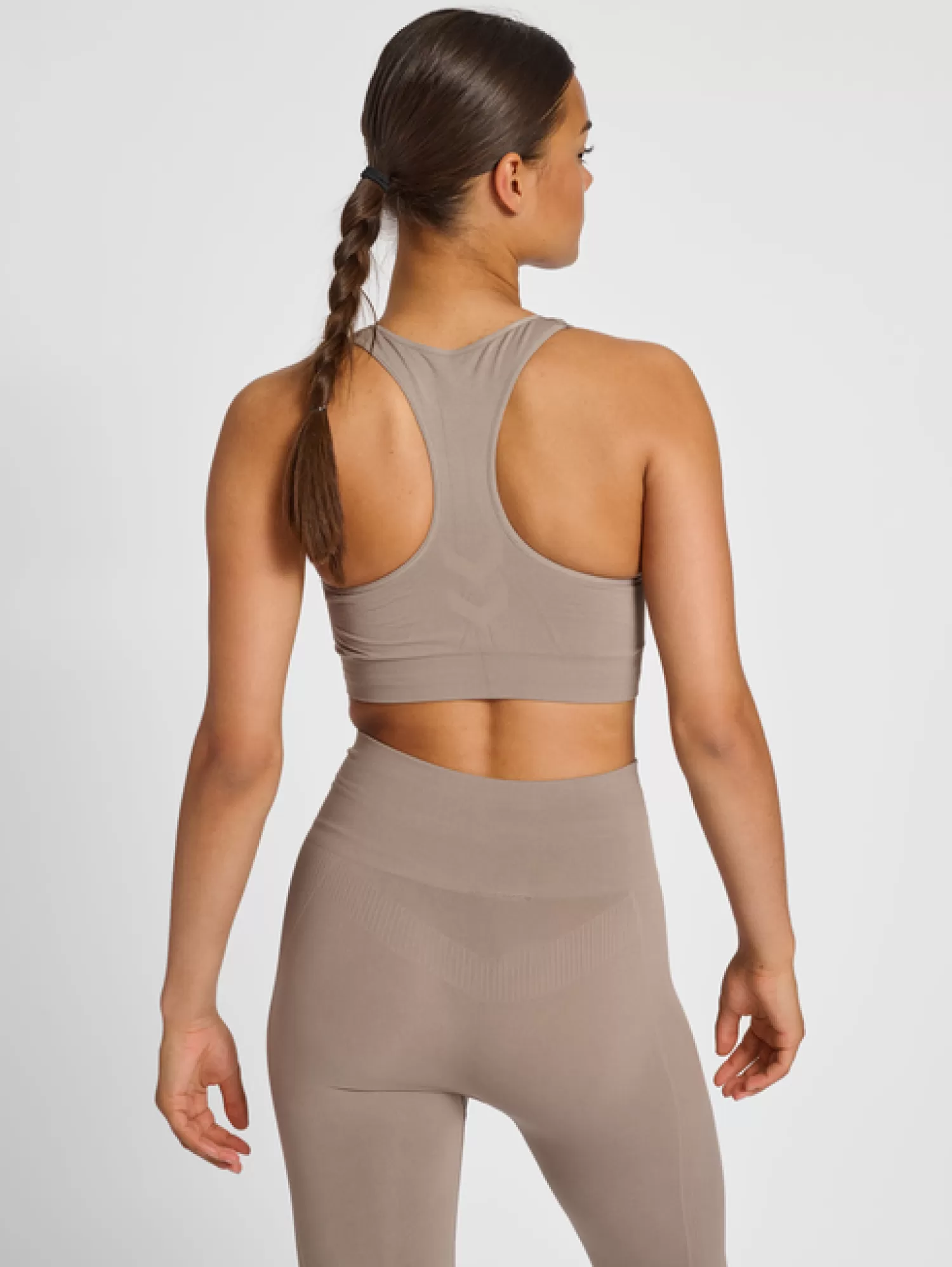 Hummel Sports bras | Sports bras<hmlTIF SEAMLESS SPORTS TOP