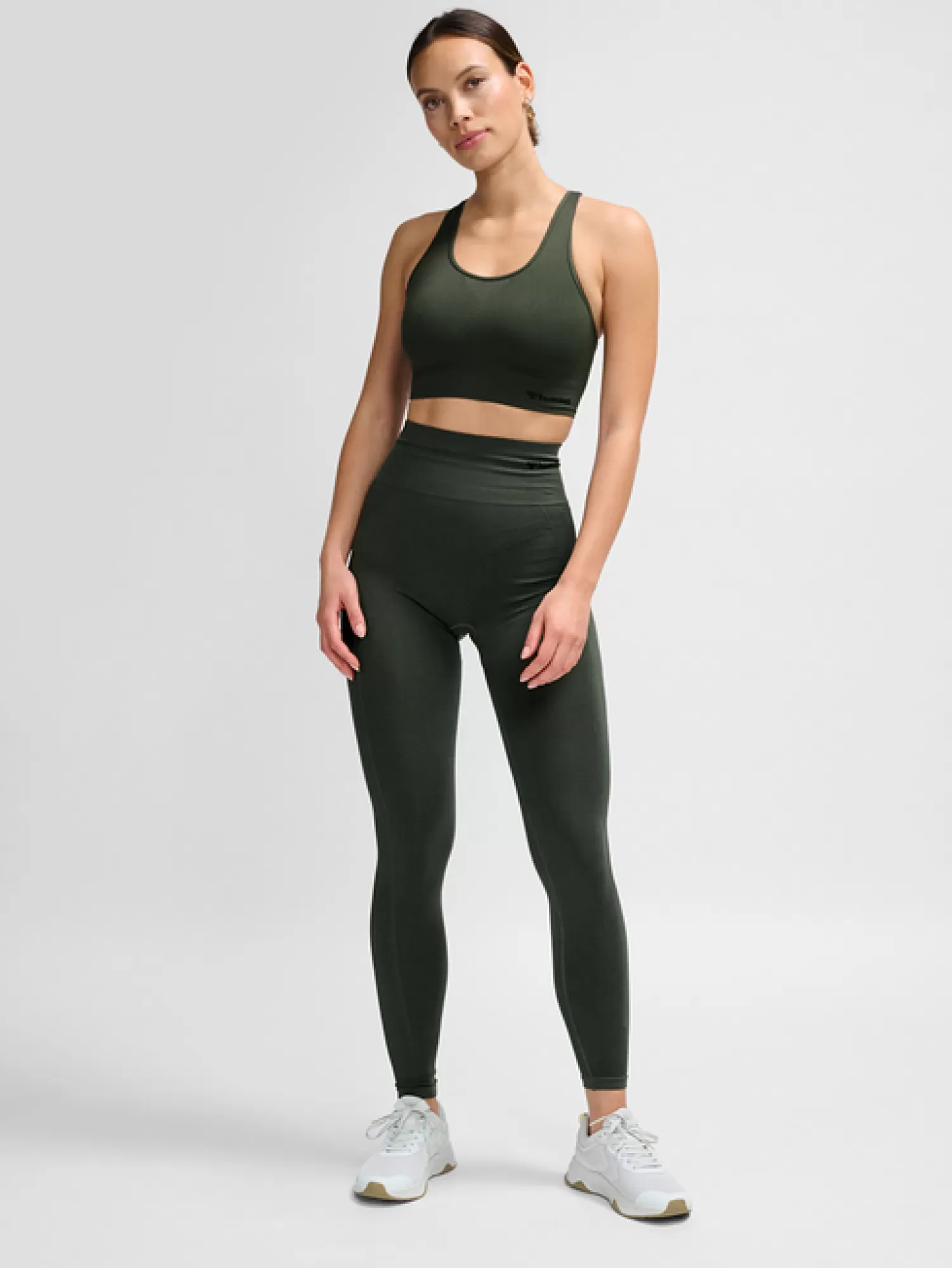 Hummel Sports bras | Yoga<hmlTIF SEAMLESS SPORTS TOP