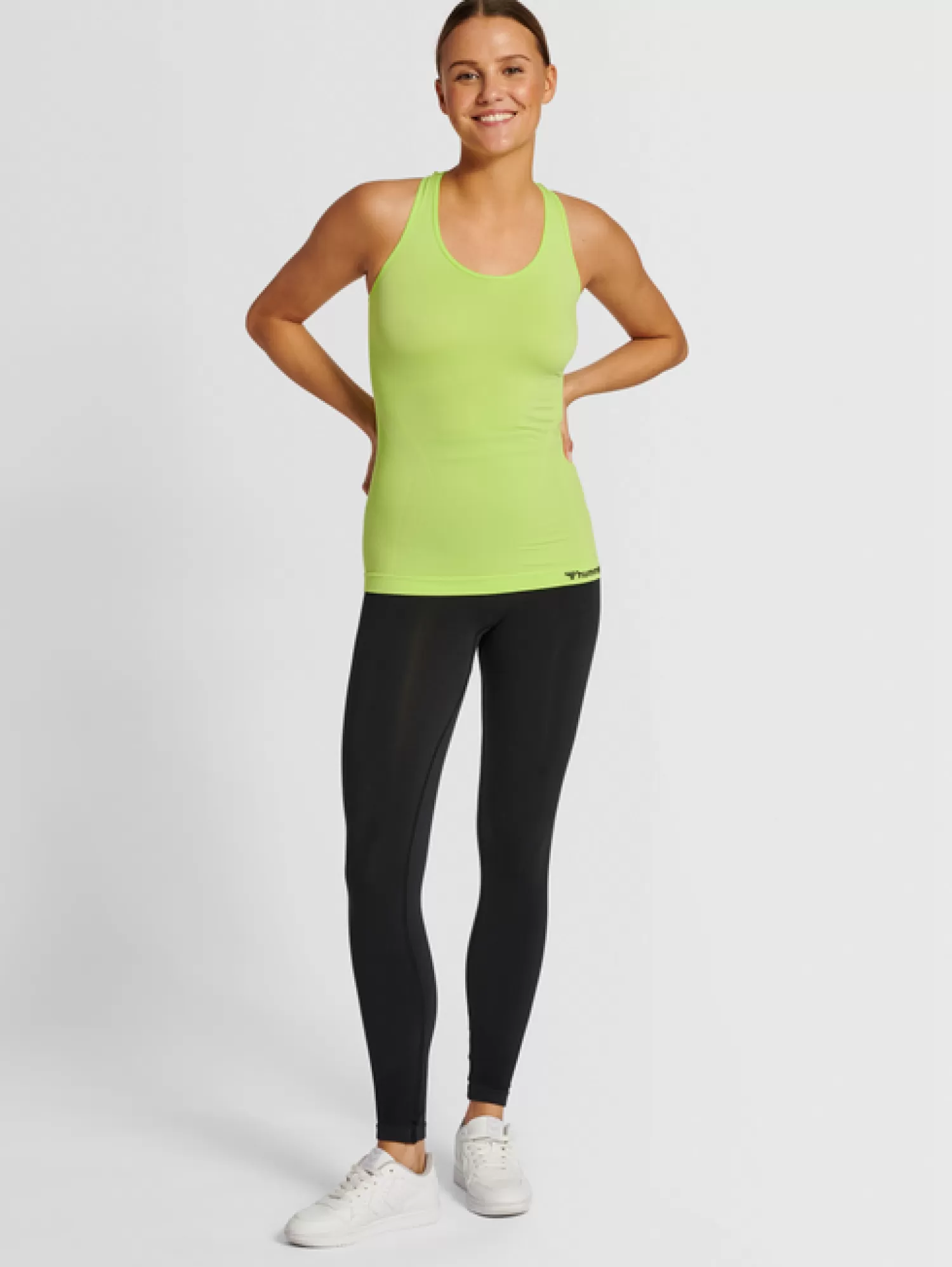 Hummel T-shirts and tops | Tops<hmlTIF SEAMLESS TOP