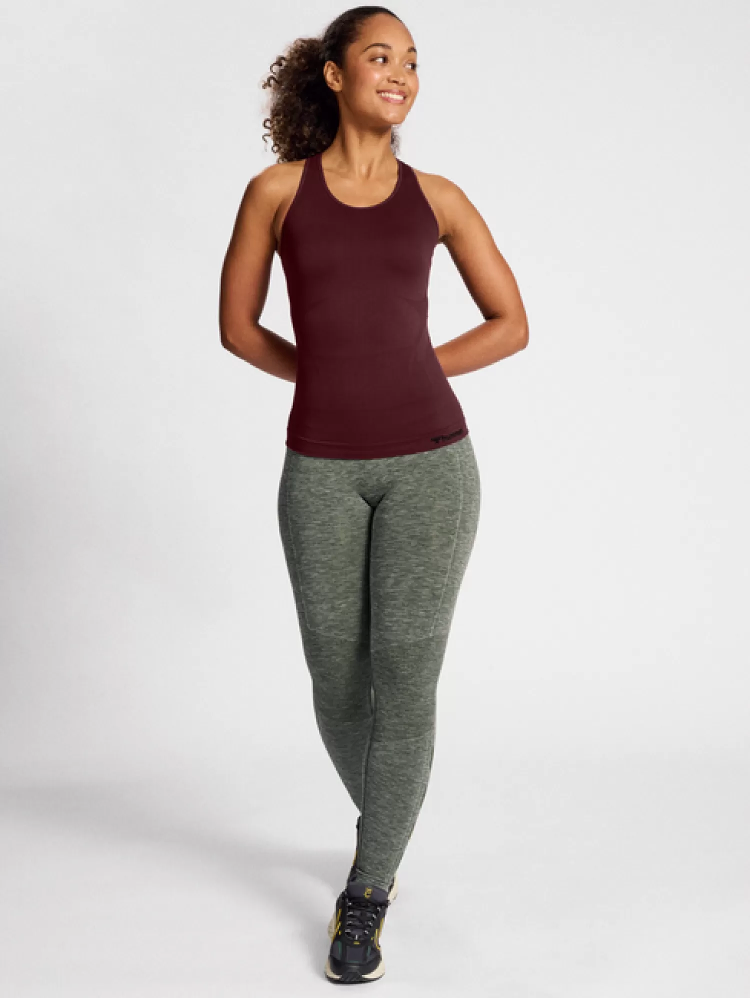 Hummel T-shirts and tops | Tops<hmlTIF SEAMLESS TOP