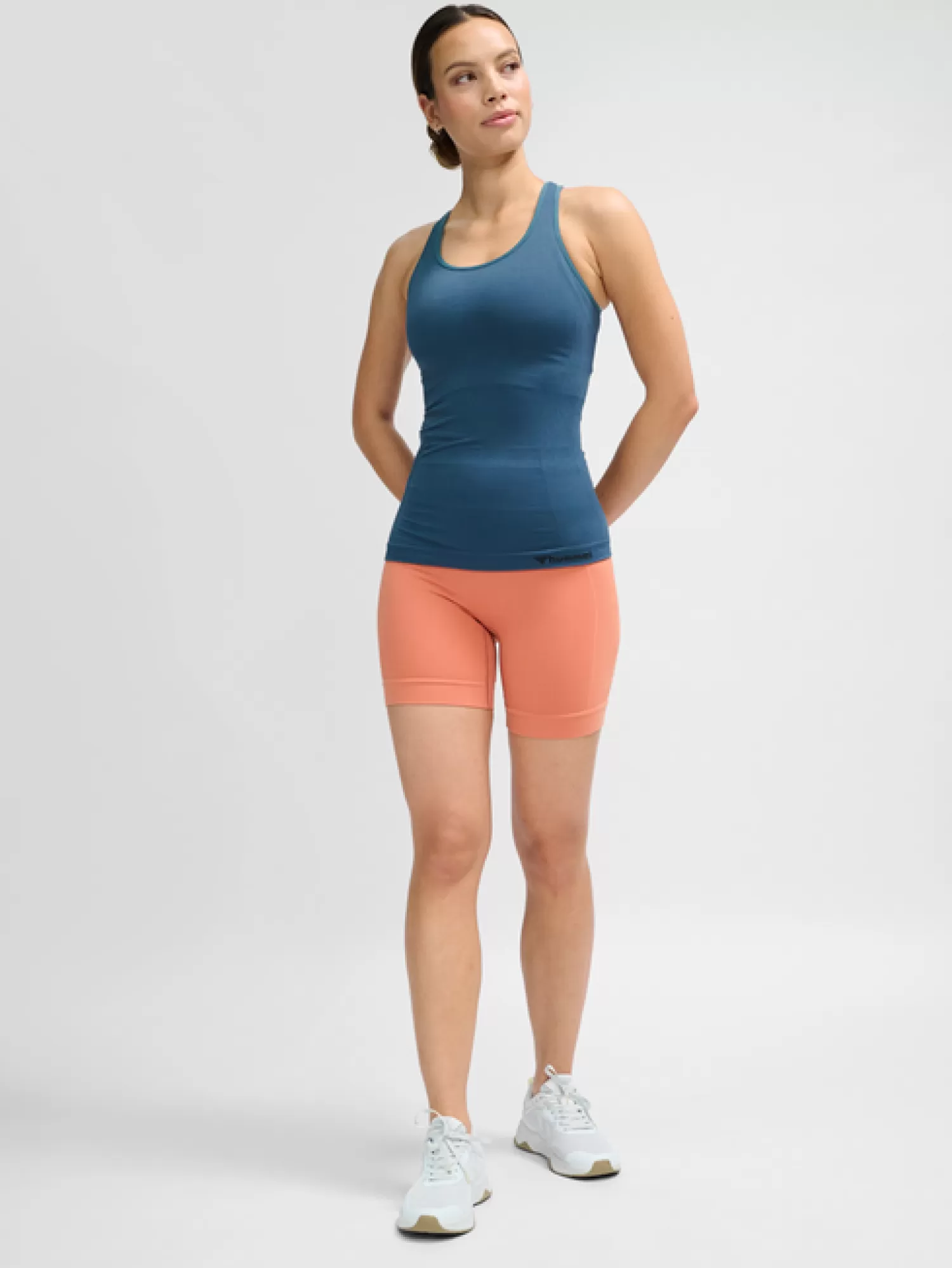 Hummel T-shirts and tops | Tops<hmlTIF SEAMLESS TOP