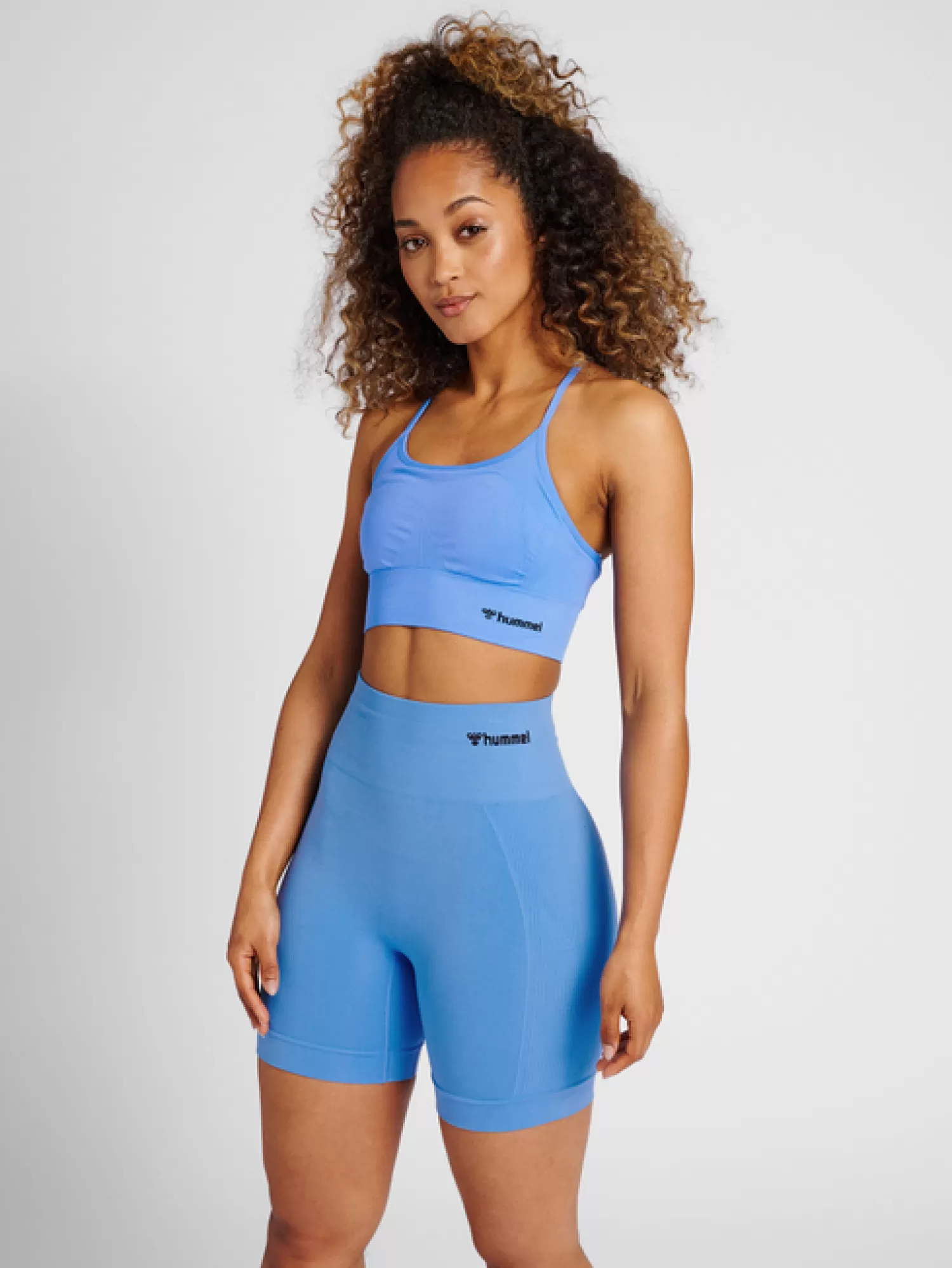 Hummel Sports bras | Sports bras<hmlTIFFY SEAMLESS SPORTS TOP