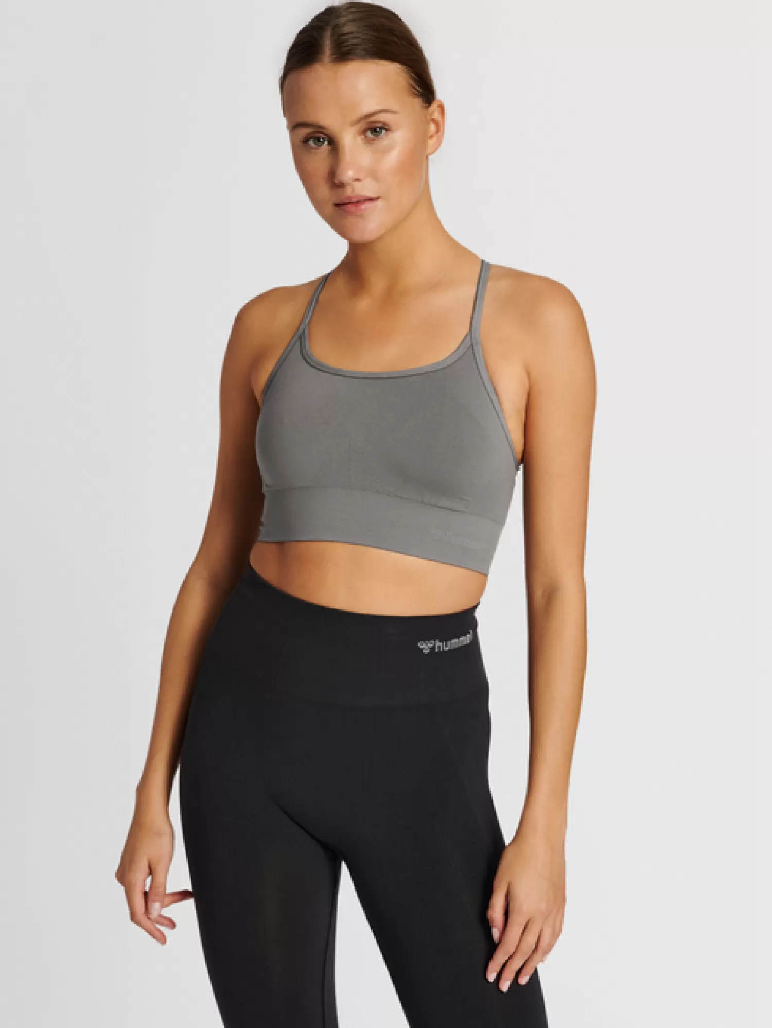 Hummel Sports bras | Yoga<hmlTIFFY SEAMLESS SPORTS TOP