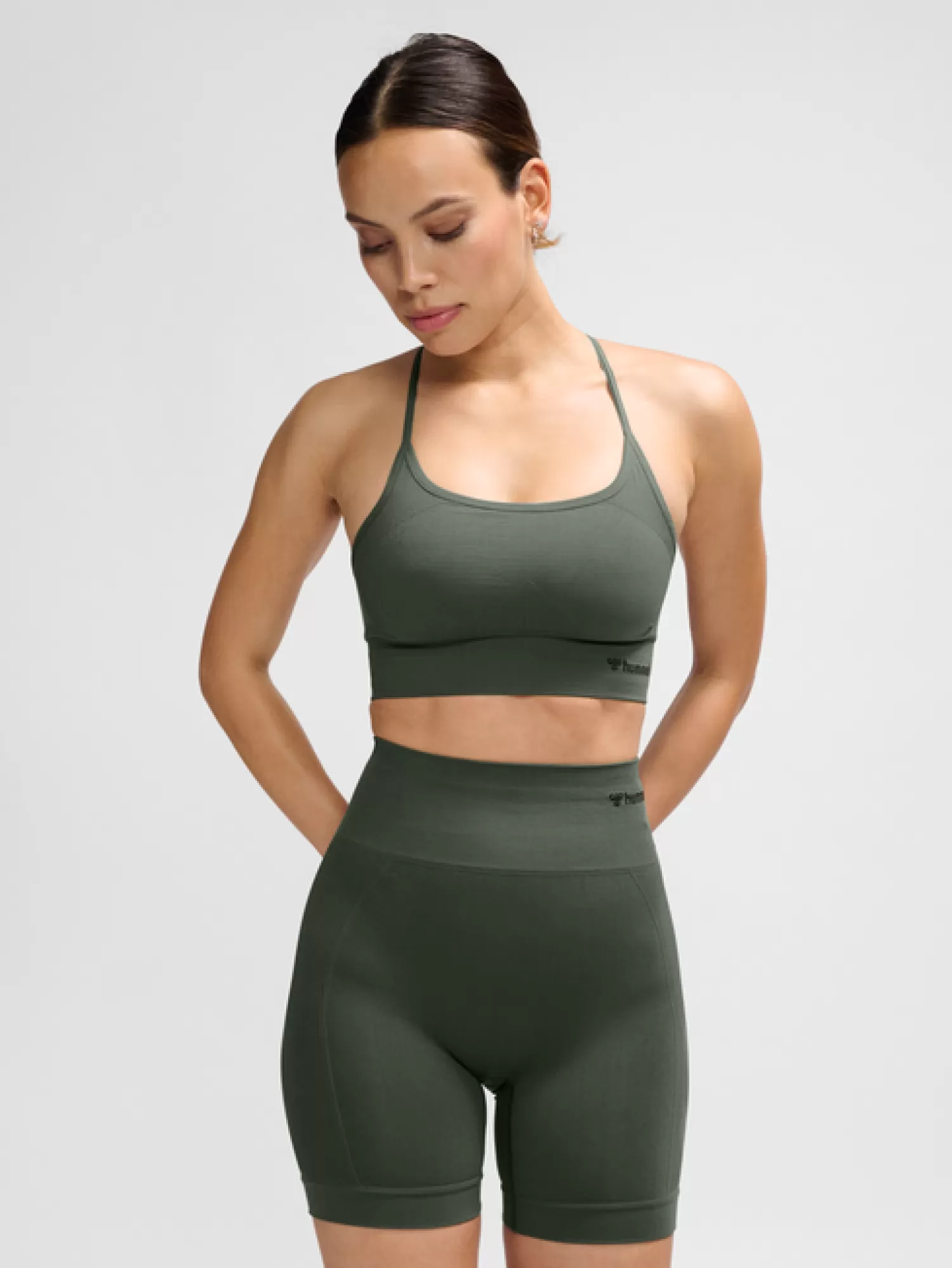 Hummel Sports bras | Sports bras<hmlTIFFY SEAMLESS SPORTS TOP