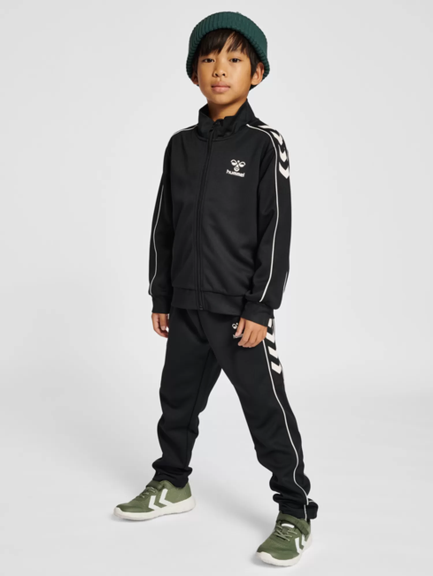 Hummel Sets<hmlTRACK TRACKSUIT