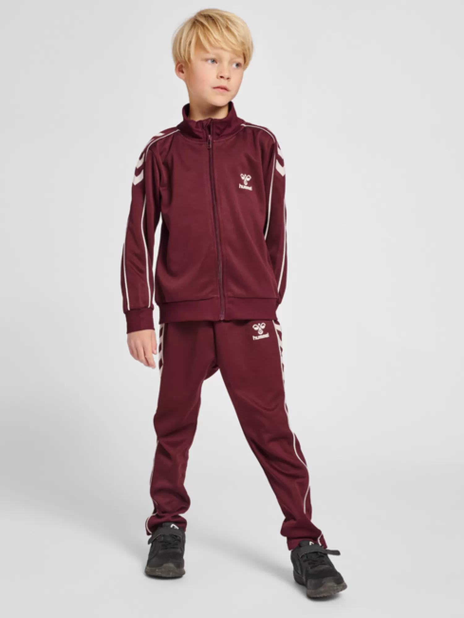 Hummel Sets<hmlTRACK TRACKSUIT