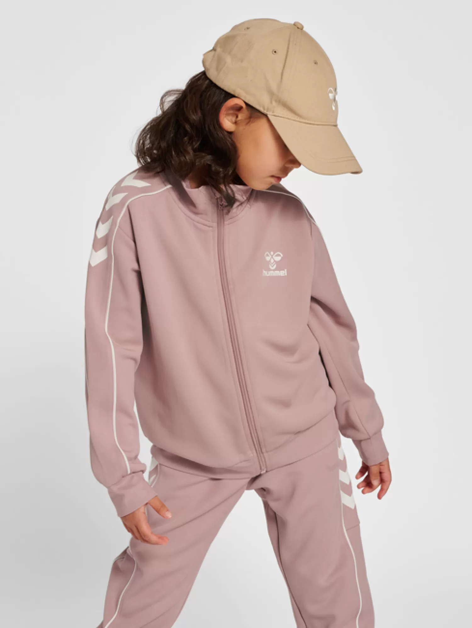 Hummel Sets<hmlTRACK TRACKSUIT