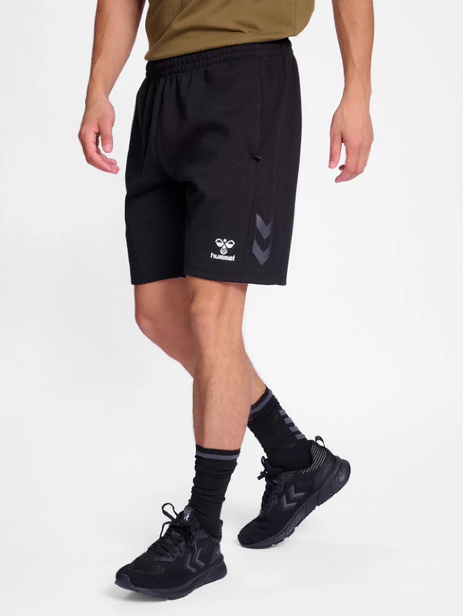 Hummel Shorts<hmlTRAVEL SHORTS