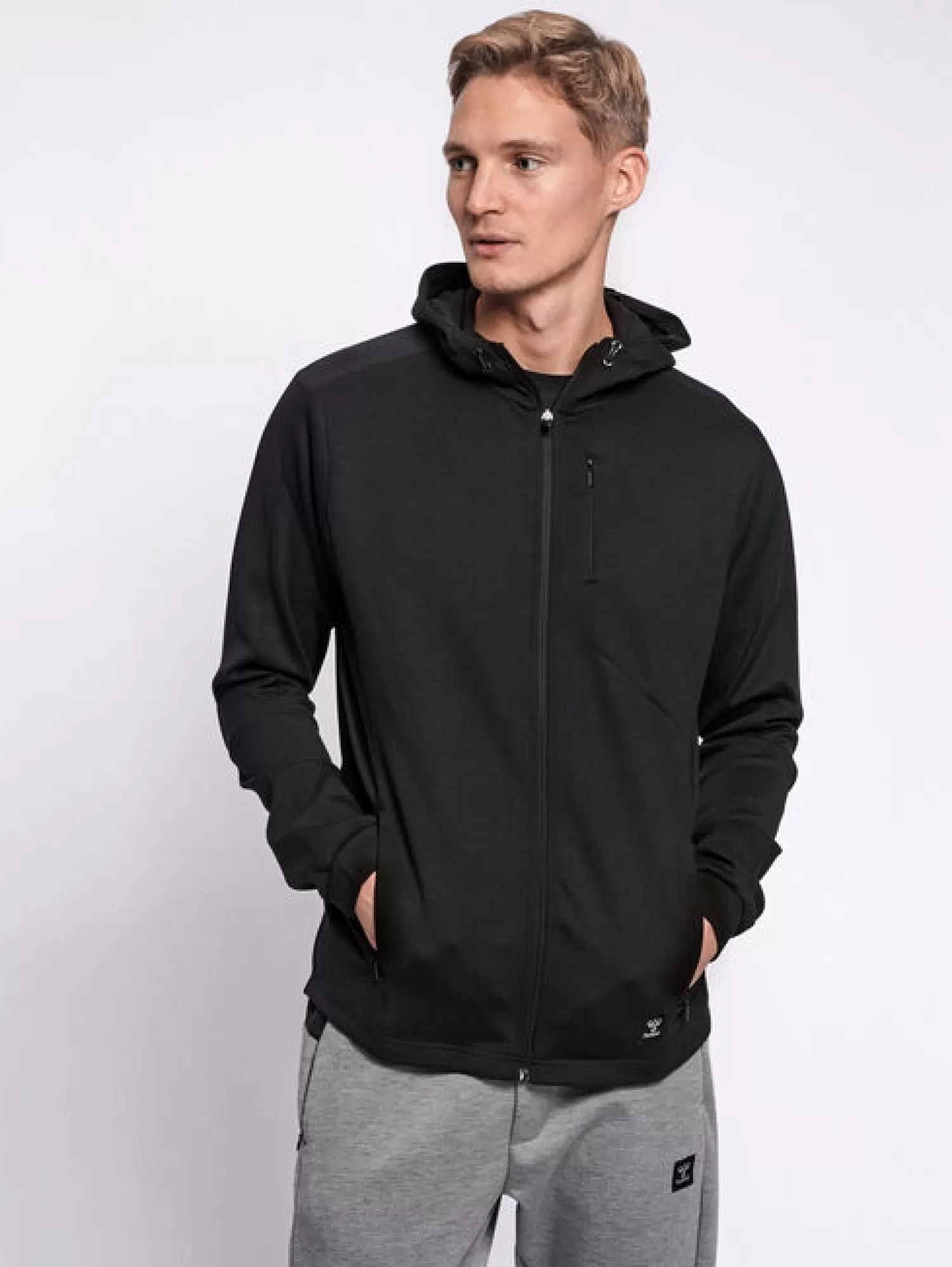 Hummel Training jerseys | Hoodies and sweatshirts<hmlTROPPER ZIP HOODIE