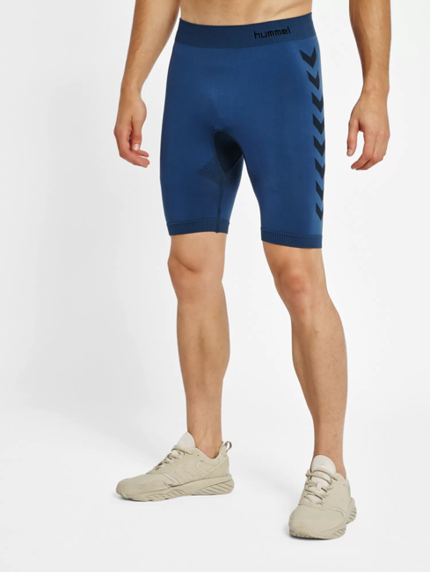 Hummel Handball shorts | Football shorts< FIRST SEAMLESS TR SHT TIGHTS