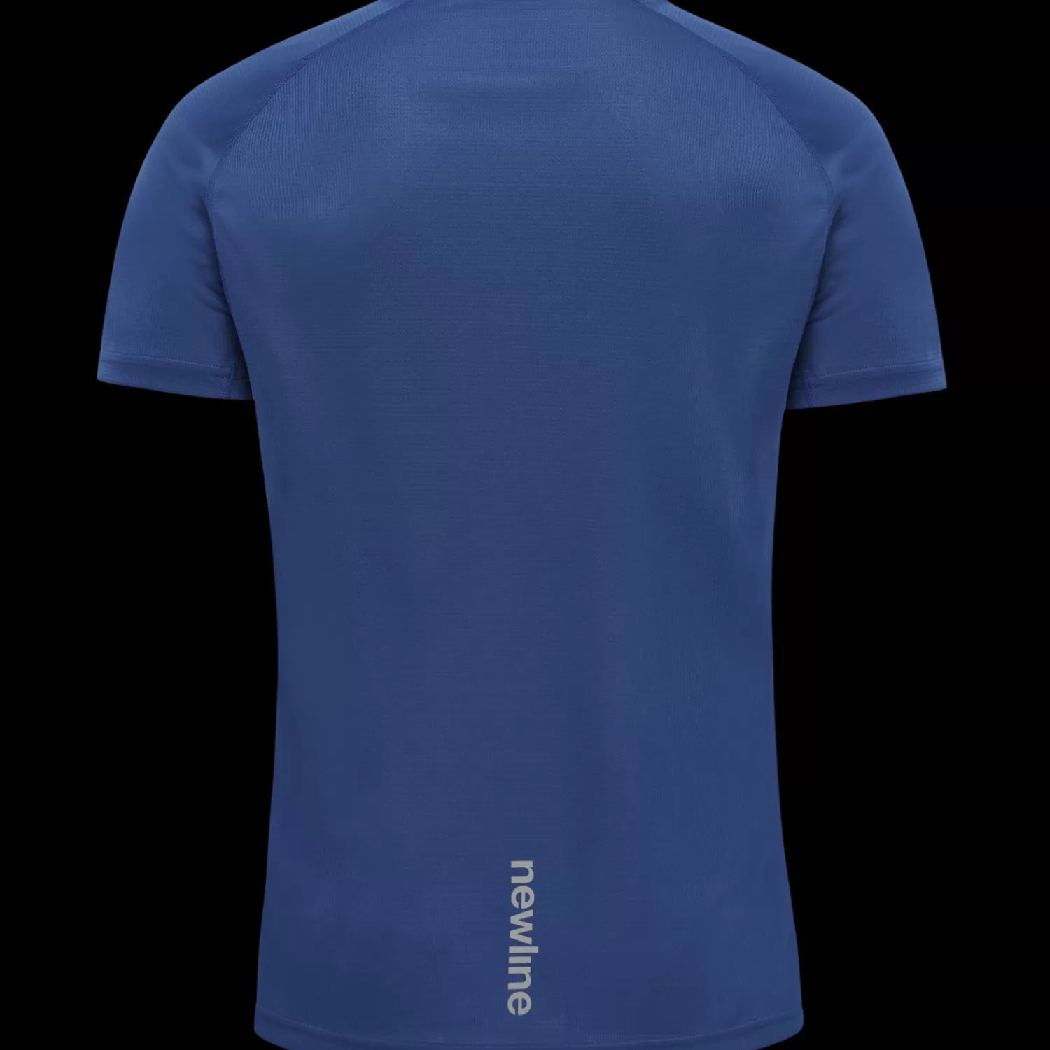 Hummel T-shirts and tops<MEN CORE RUNNING T-SHIRT S/S