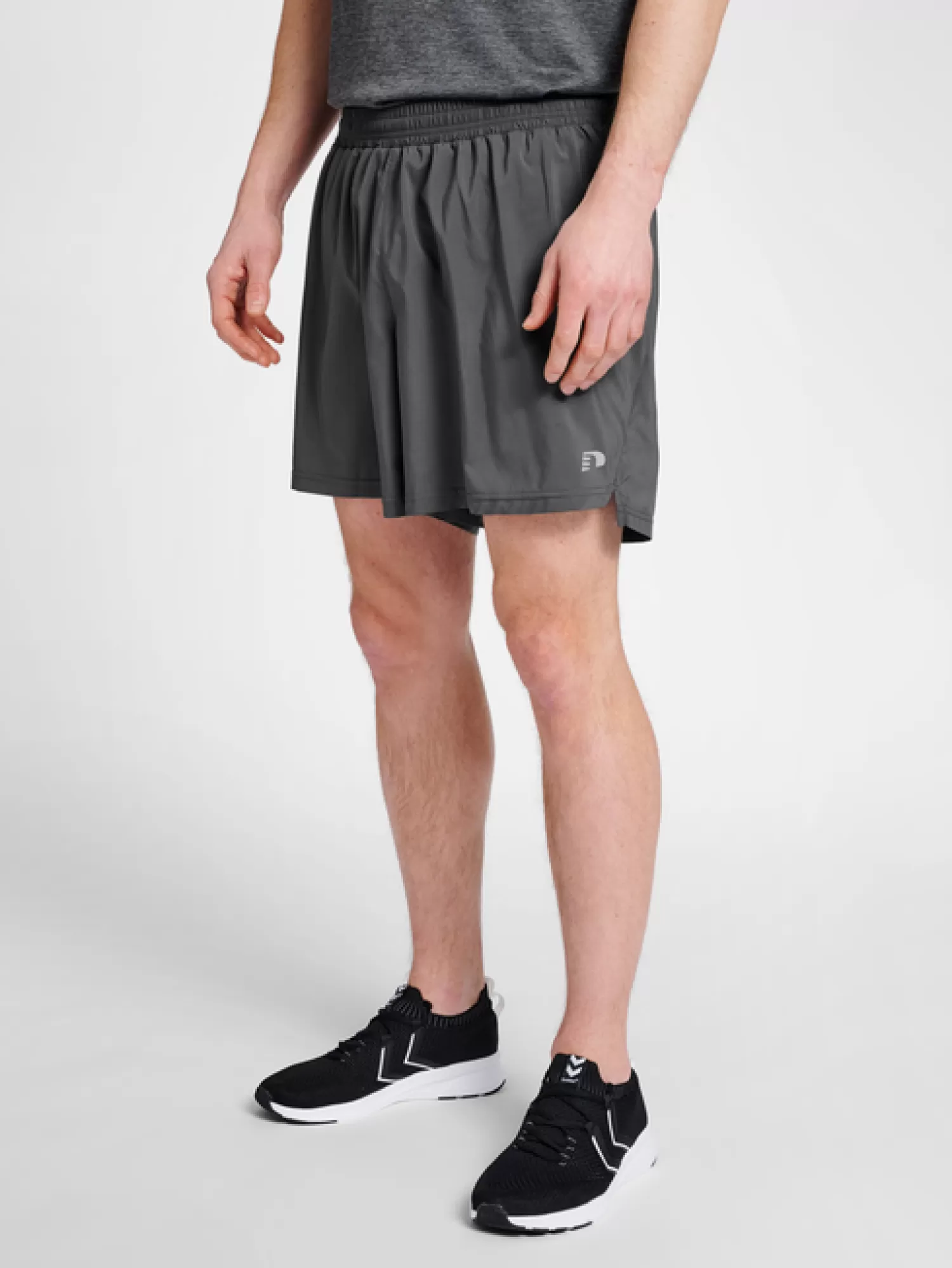 Hummel Shorts<MEN RUNNING SHORTS