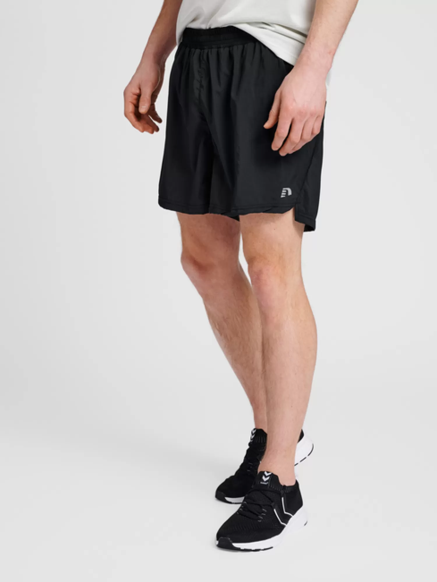 Hummel Shorts<MEN RUNNING SHORTS