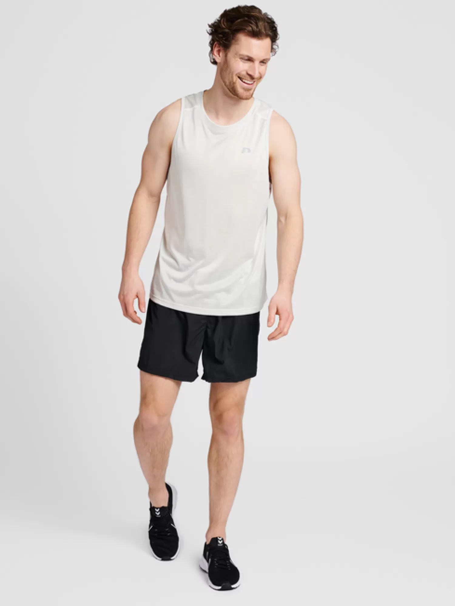 Hummel Shorts<MEN RUNNING SHORTS