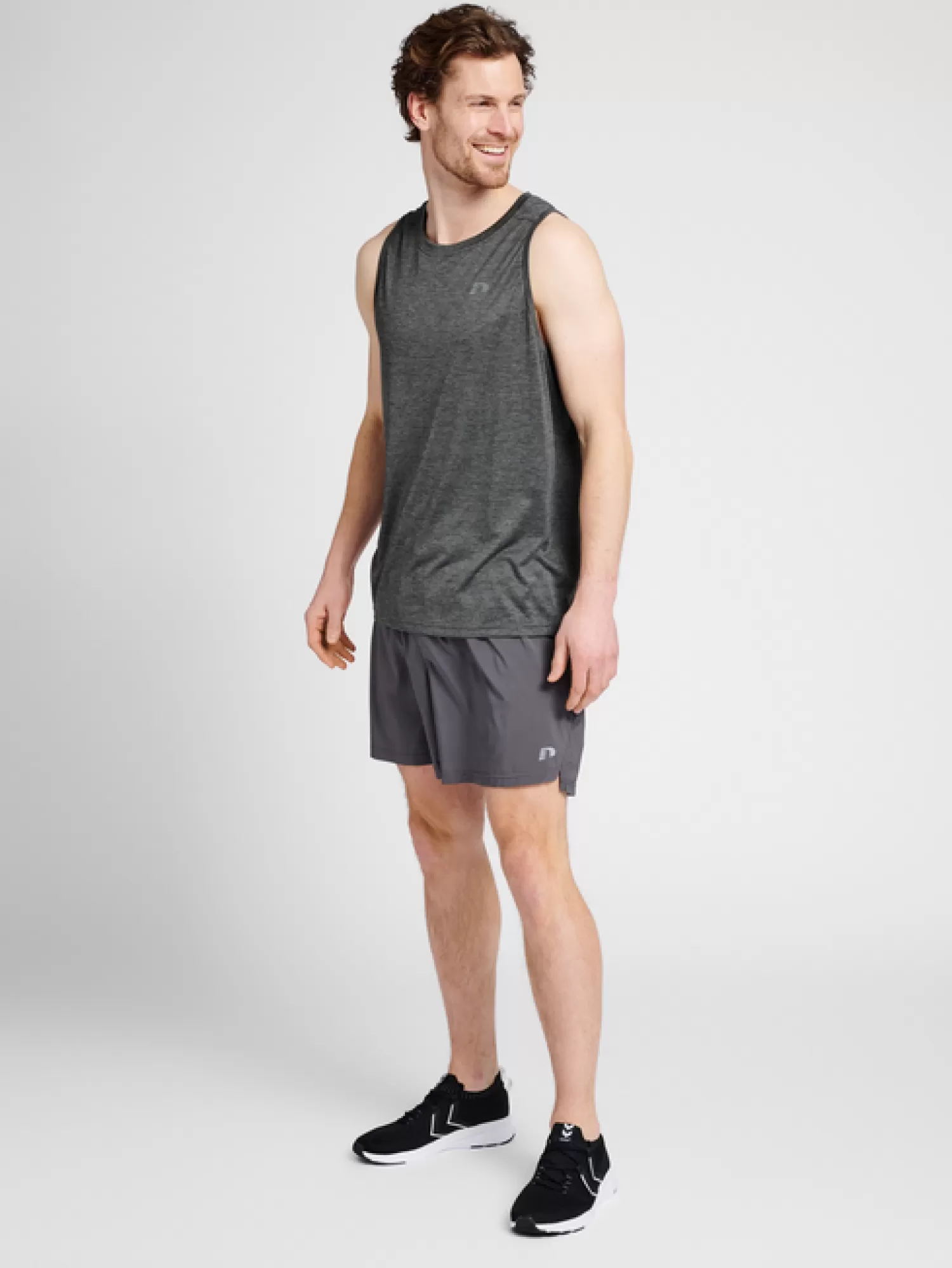 Hummel T-shirts and tops<MEN RUNNING SINGLET