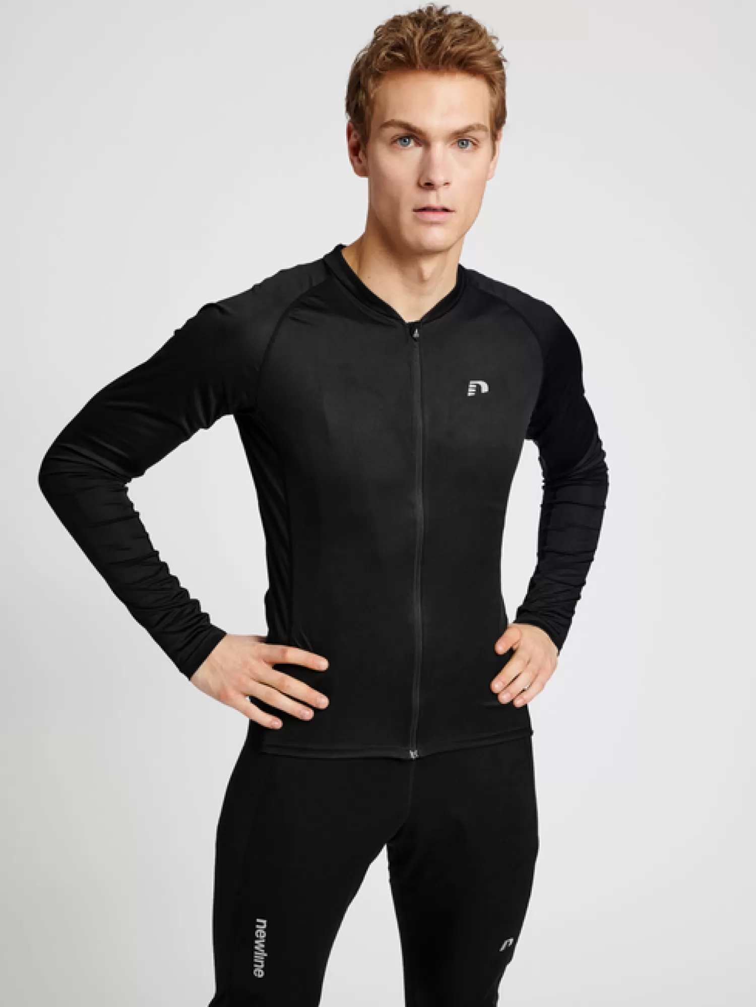 Hummel Bike<MENS CORE BIKE L/S JERSEY