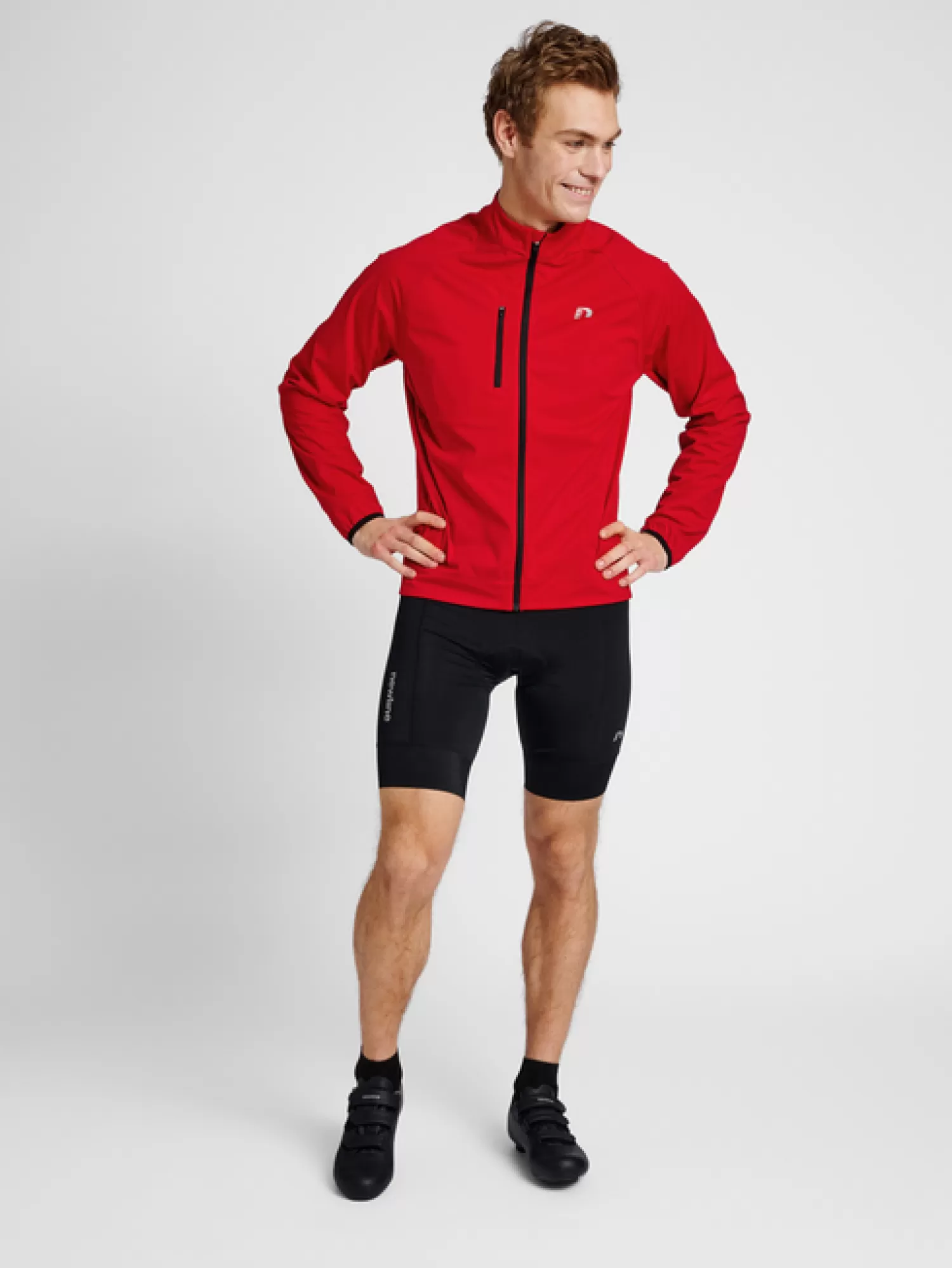 Hummel Bike<MENS CORE BIKE THERMAL JACKET