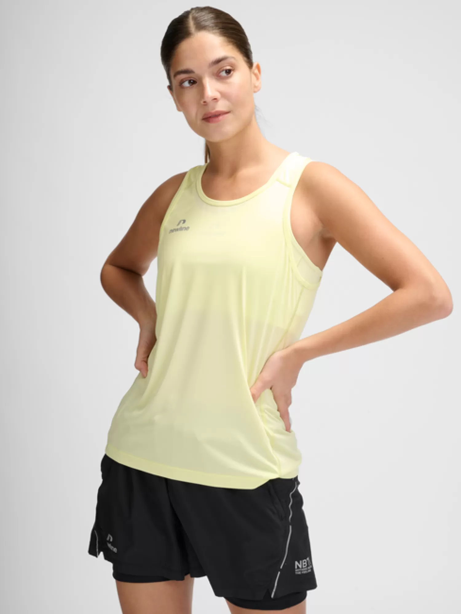 Hummel T-shirts and tops | Running<nwlBEAT SINGLET W