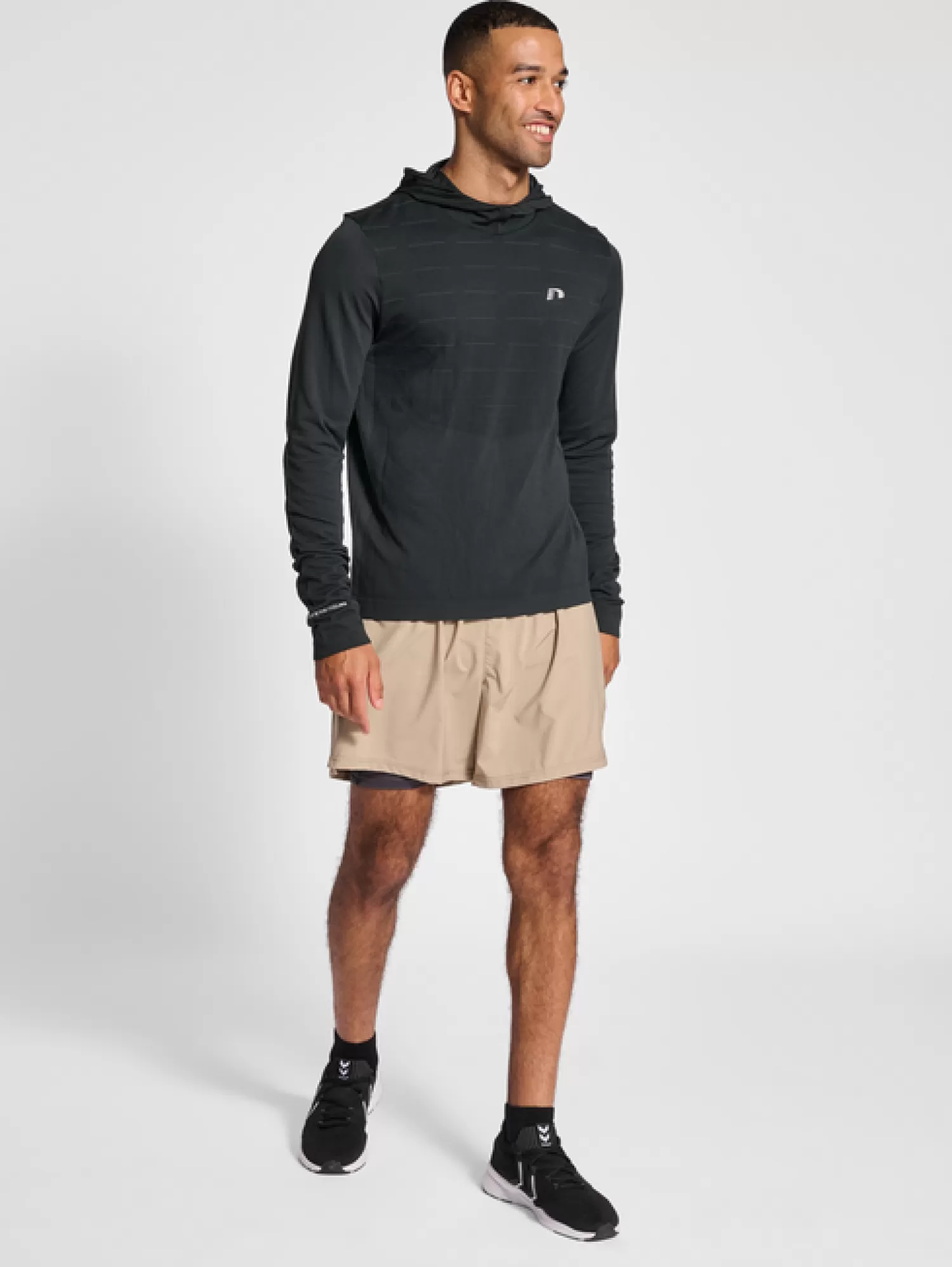 Hummel Jerseys<nwlCAMBRIGDE SEAMLESS HOODIE MEN