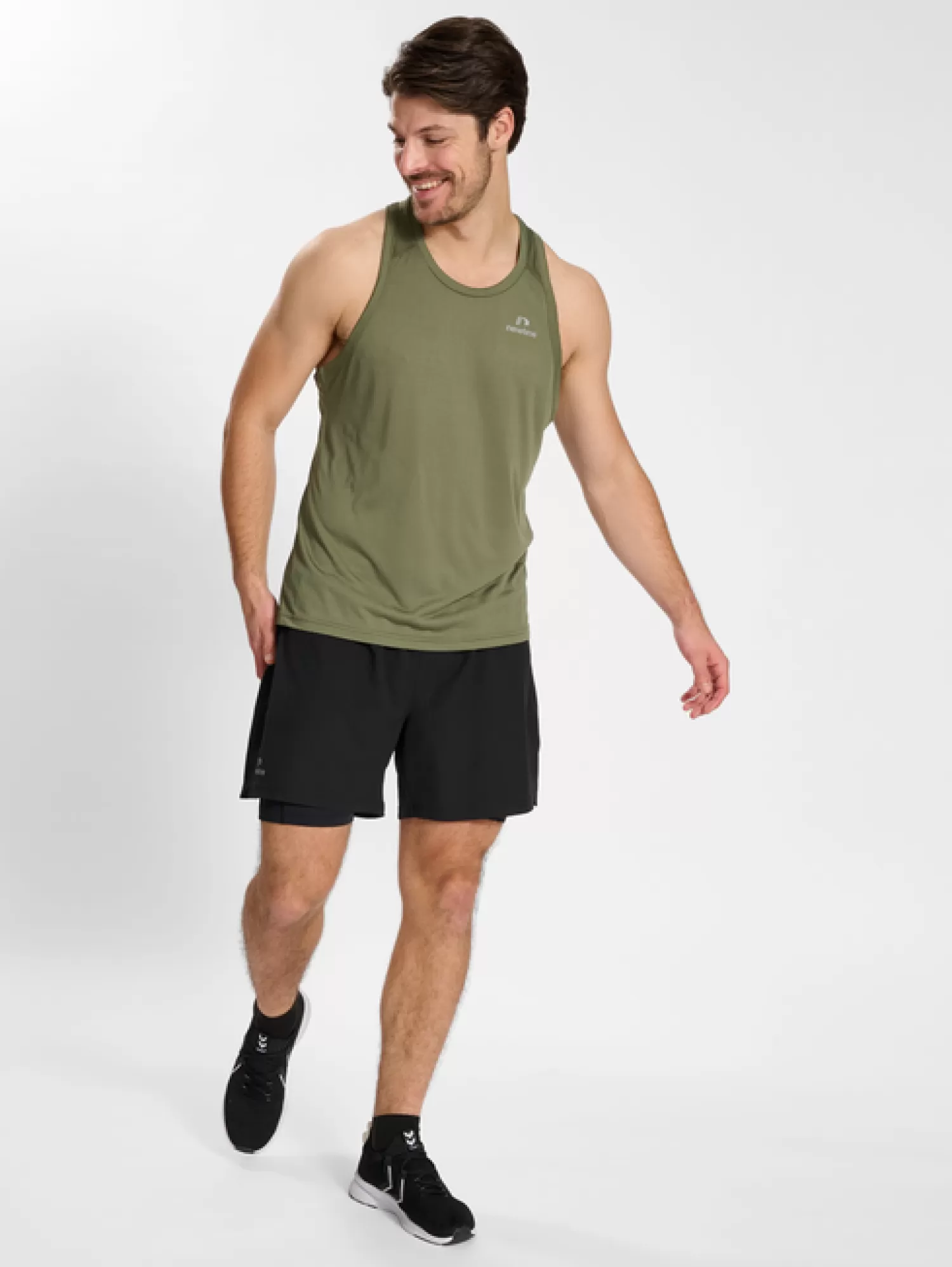 Hummel T-shirts and tops<nwlOMAHA SINGLET male