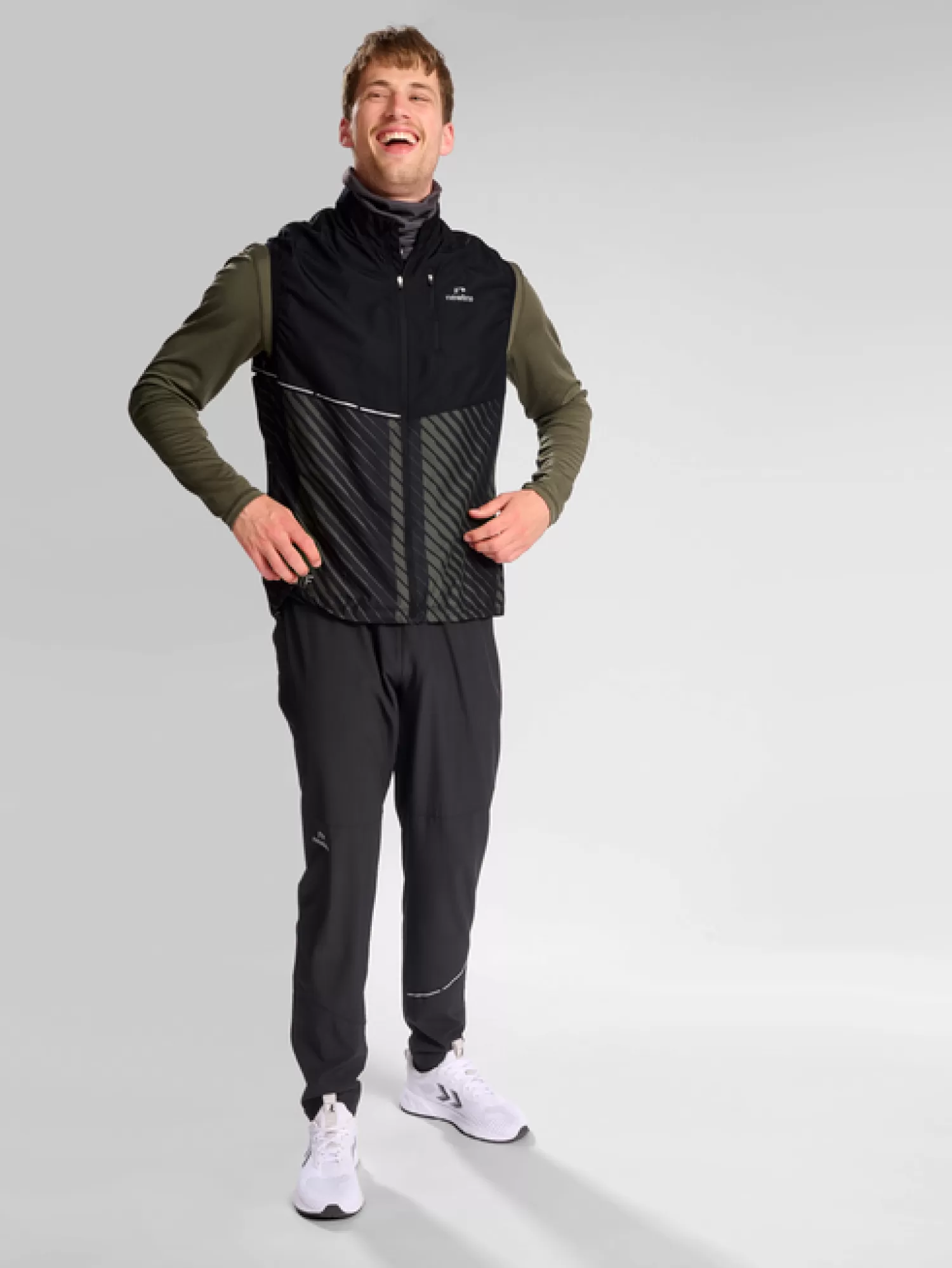 Hummel Jackets and vests | Running<nwlPACE GILET