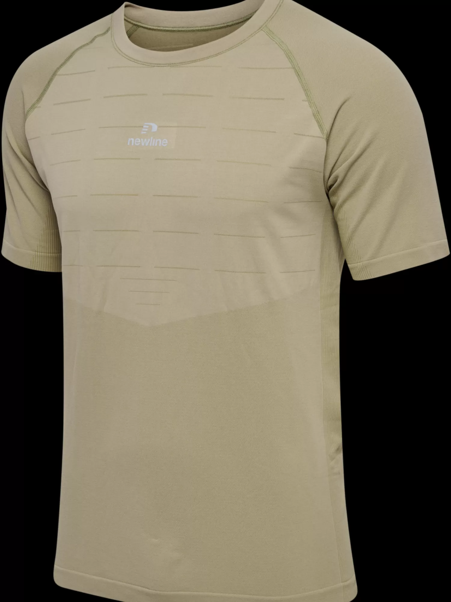 Hummel T-shirts and tops | Running<nwlPACE SEAMLESS TEE