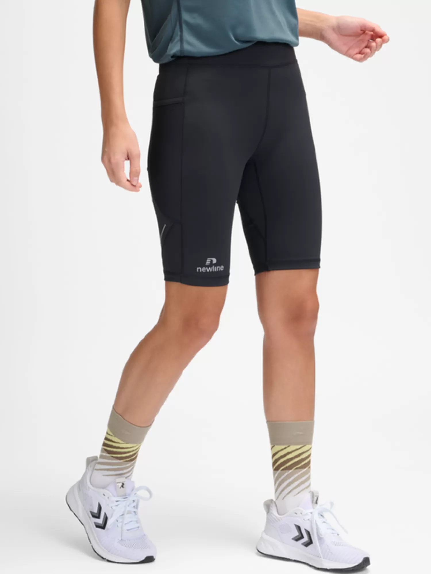 Hummel Training pants | Shorts<nwlRACE HW POCKET TIGHT SHORTS W