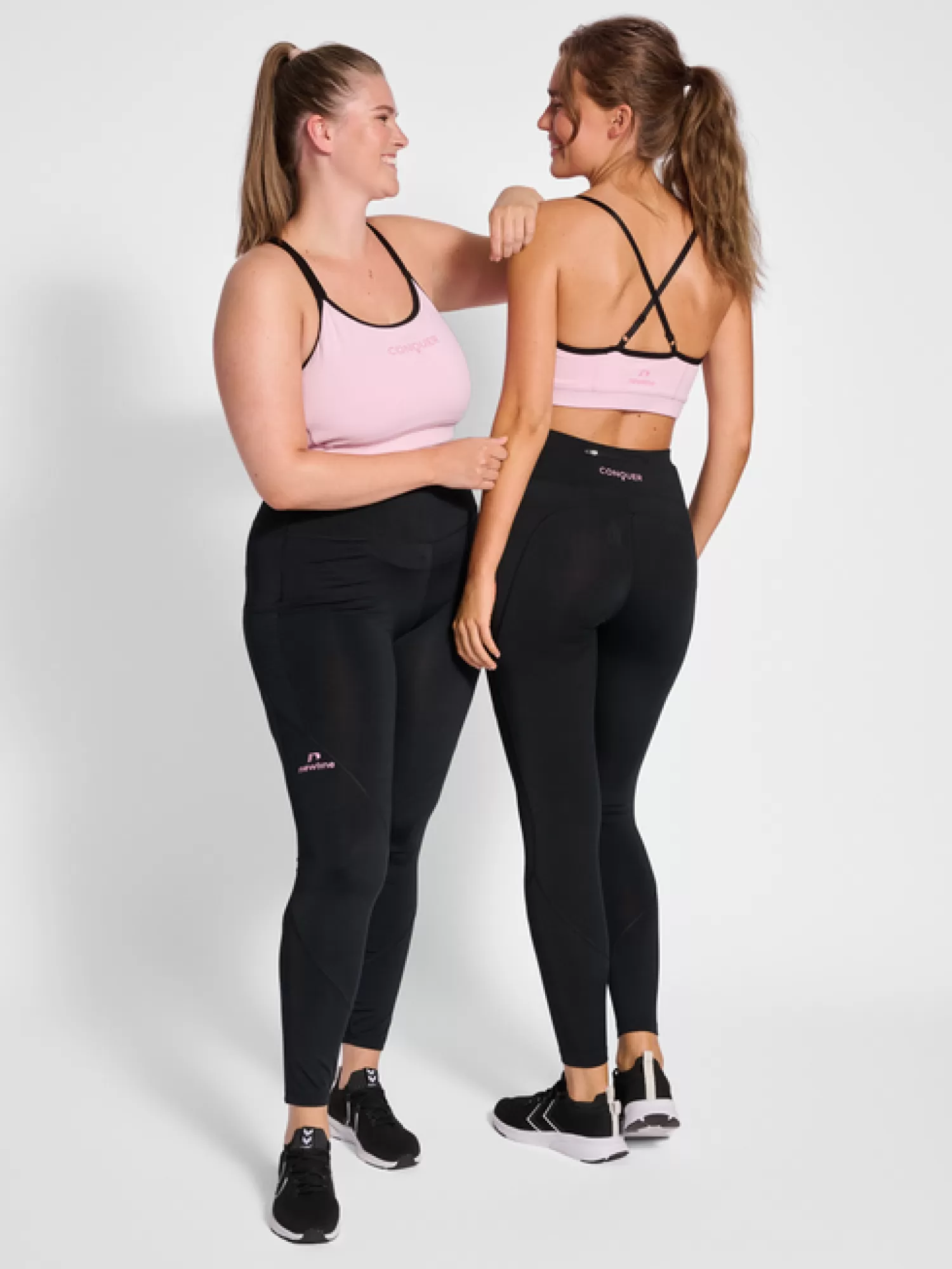 Hummel T-shirts and tops<nwlSB BRA TOP WO