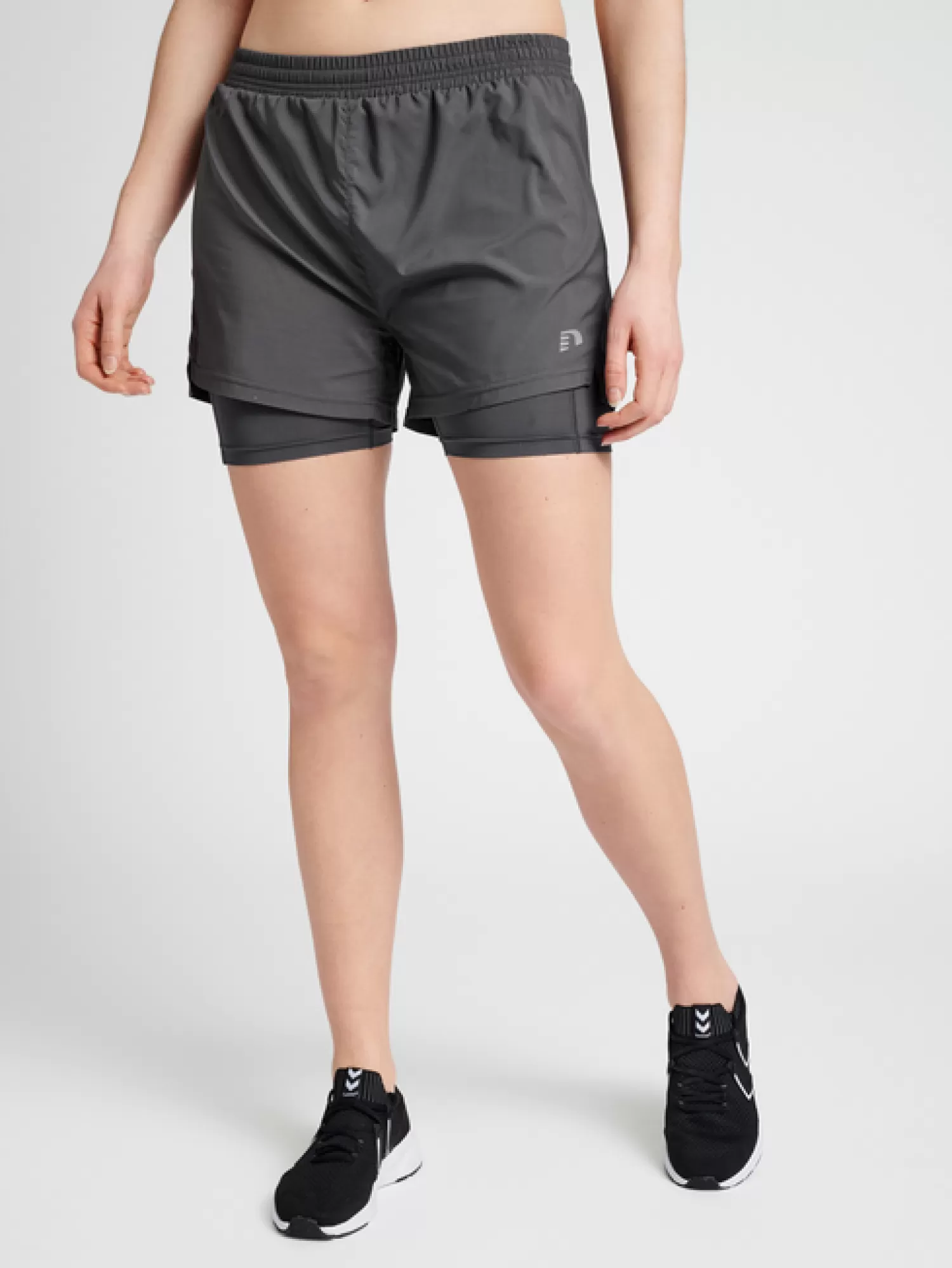 Hummel Shorts<WOMEN 2-IN-1 RUNNING SHORTS