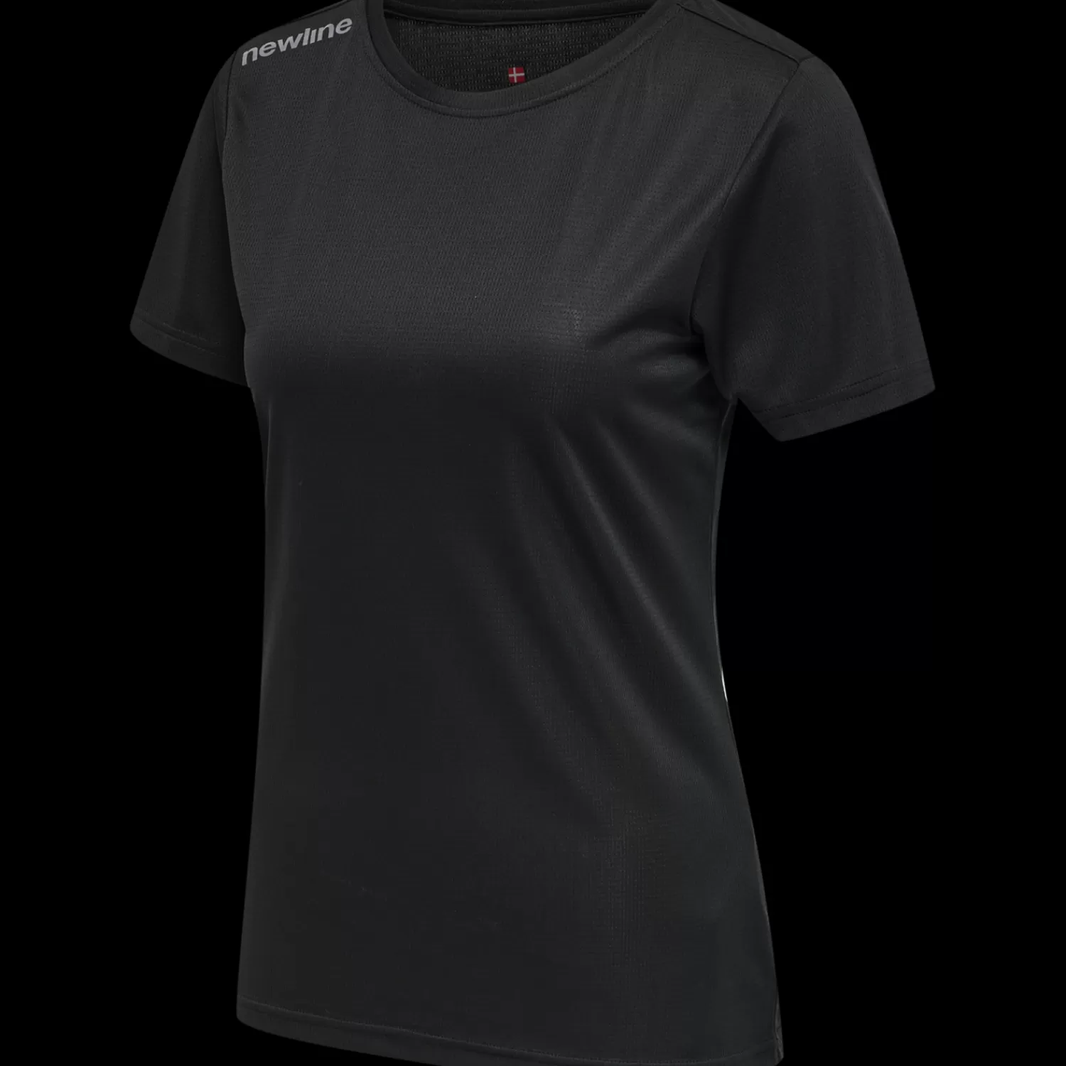 Hummel T-shirts and tops<WOMEN CORE FUNCTIONAL T-SHIRT S/S