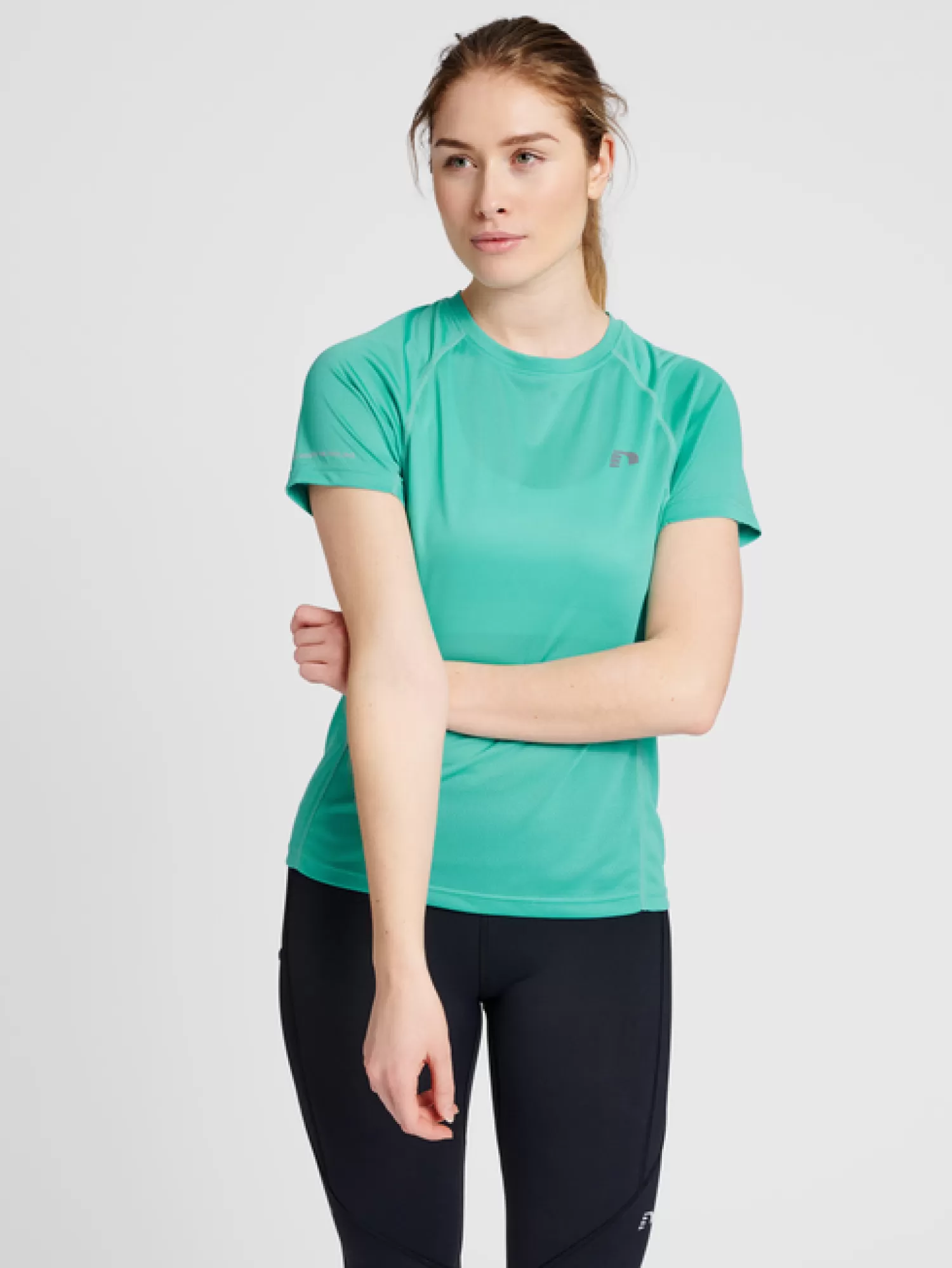 Hummel T-shirts and tops<WOMEN RUNNING T-SHIRT S/S