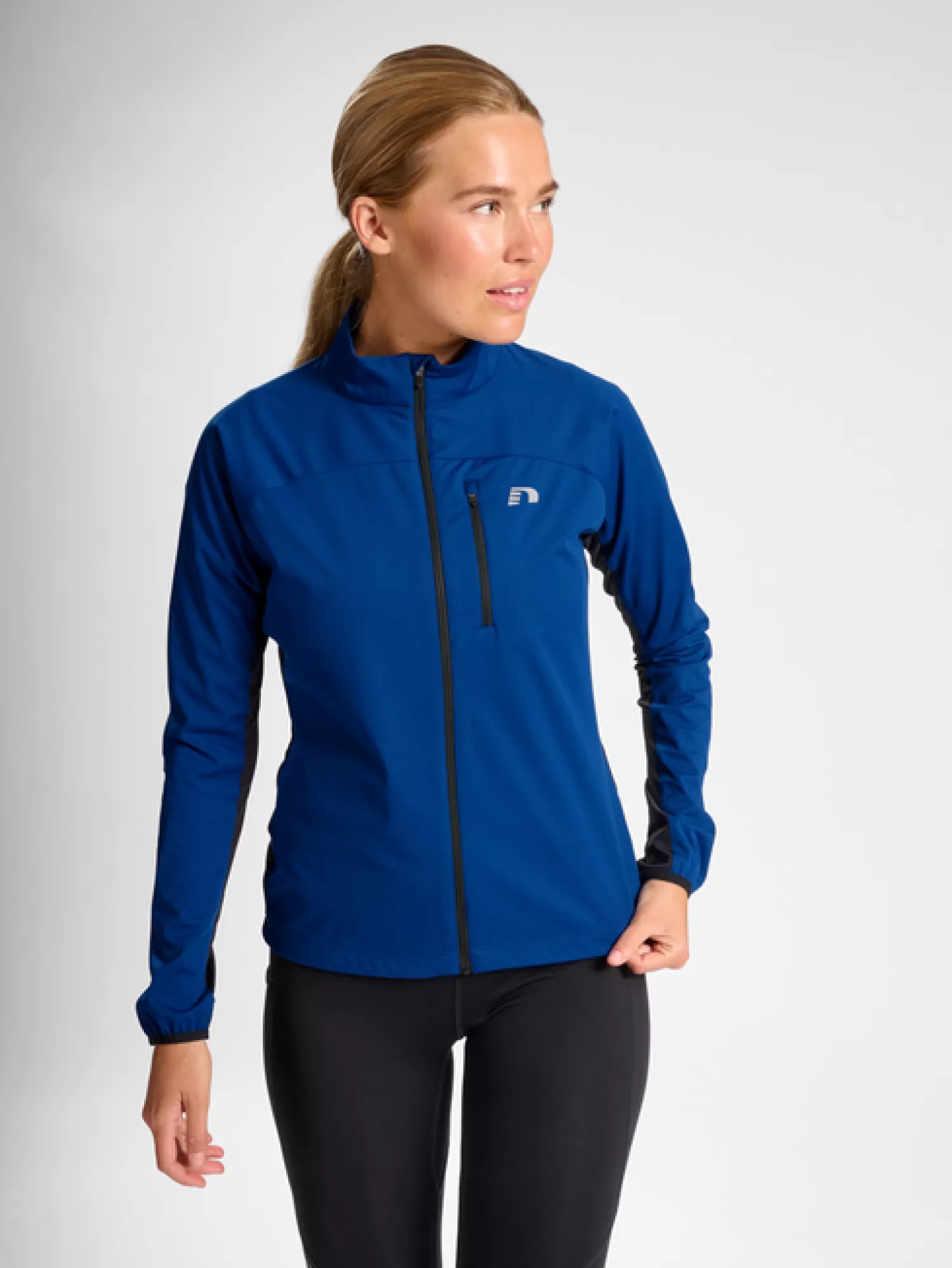 Hummel Jackets and vests<WOMEN'S CORE JACKET