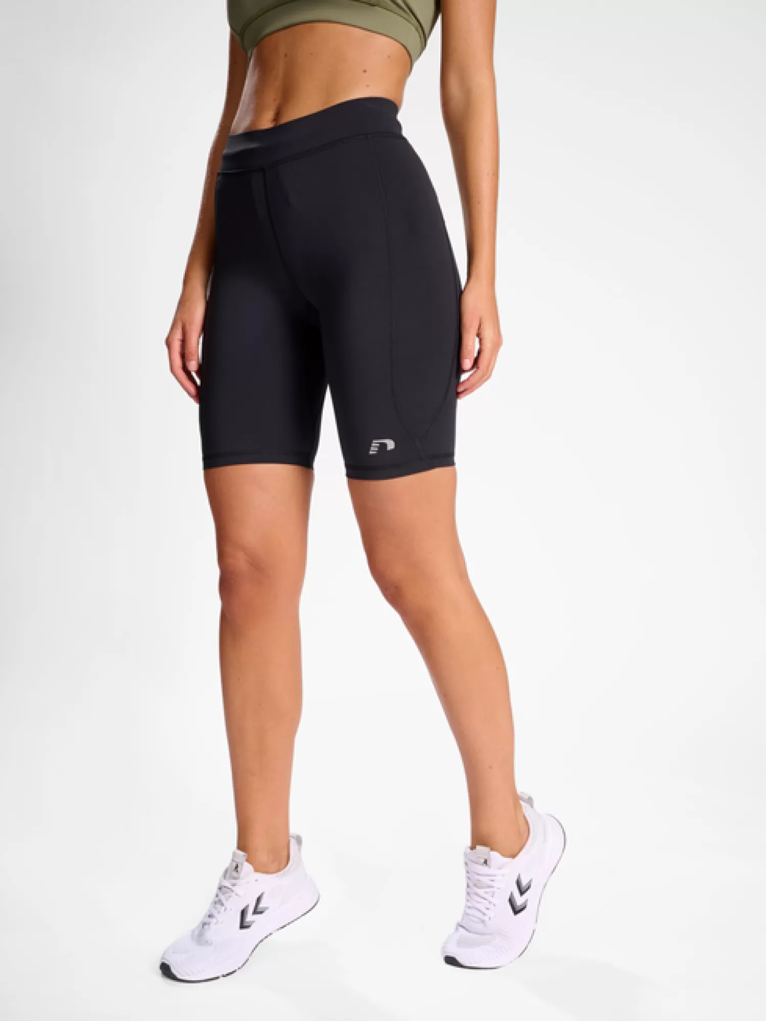 Hummel Shorts<WOMEN'S CORE SPRINTERS